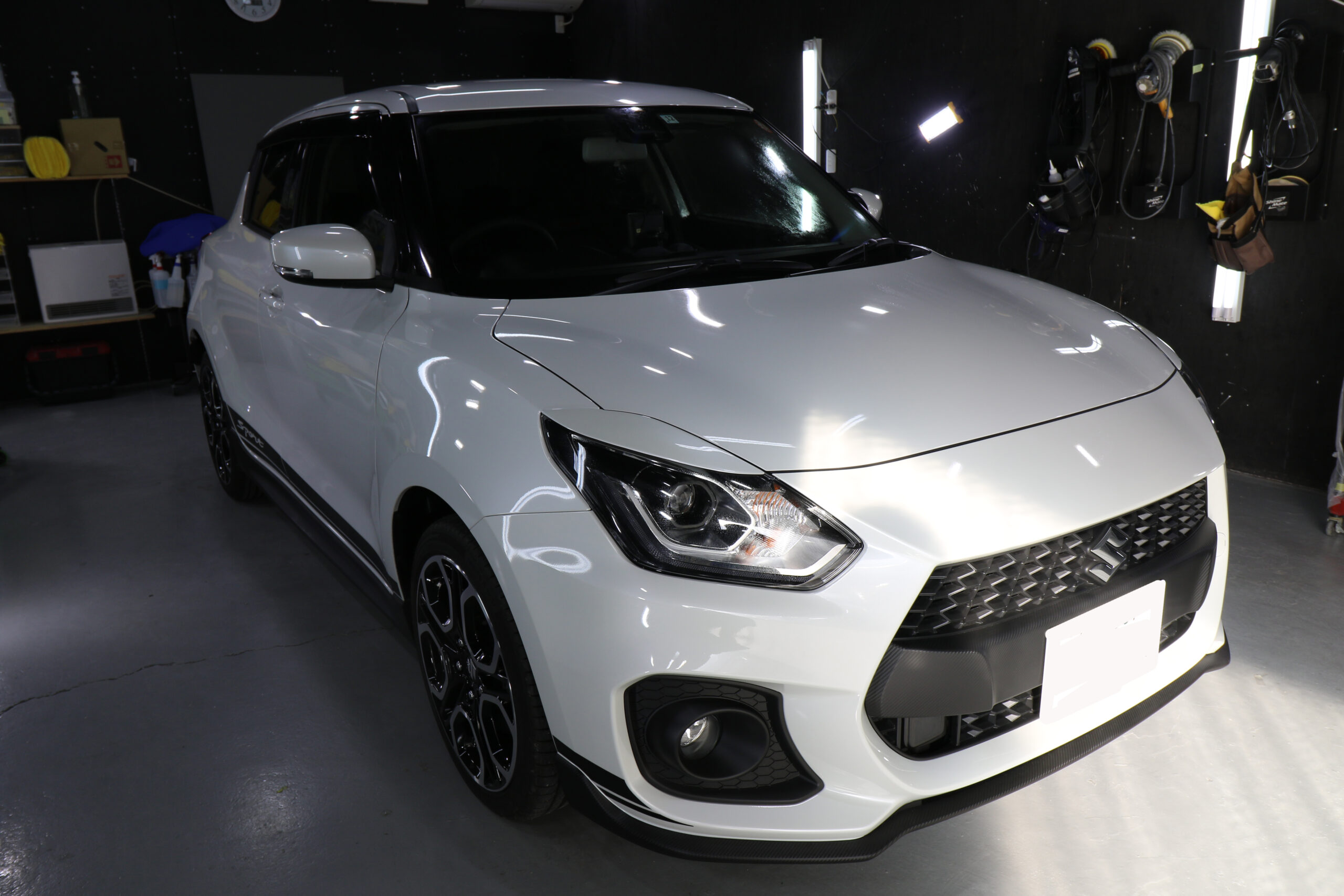 スズキ 親水型コーティング 施工写真 (4)