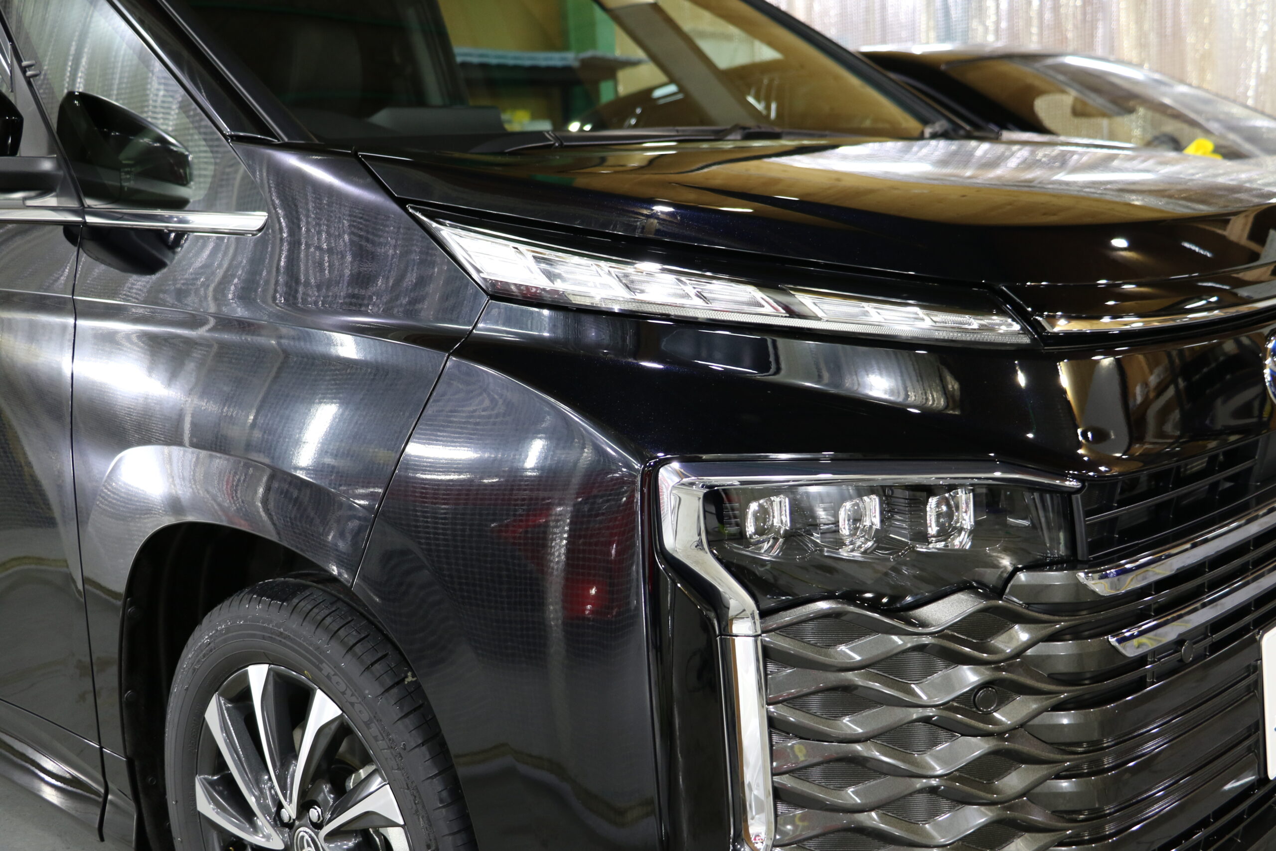トヨタ VOXY 施工写真 (8)
