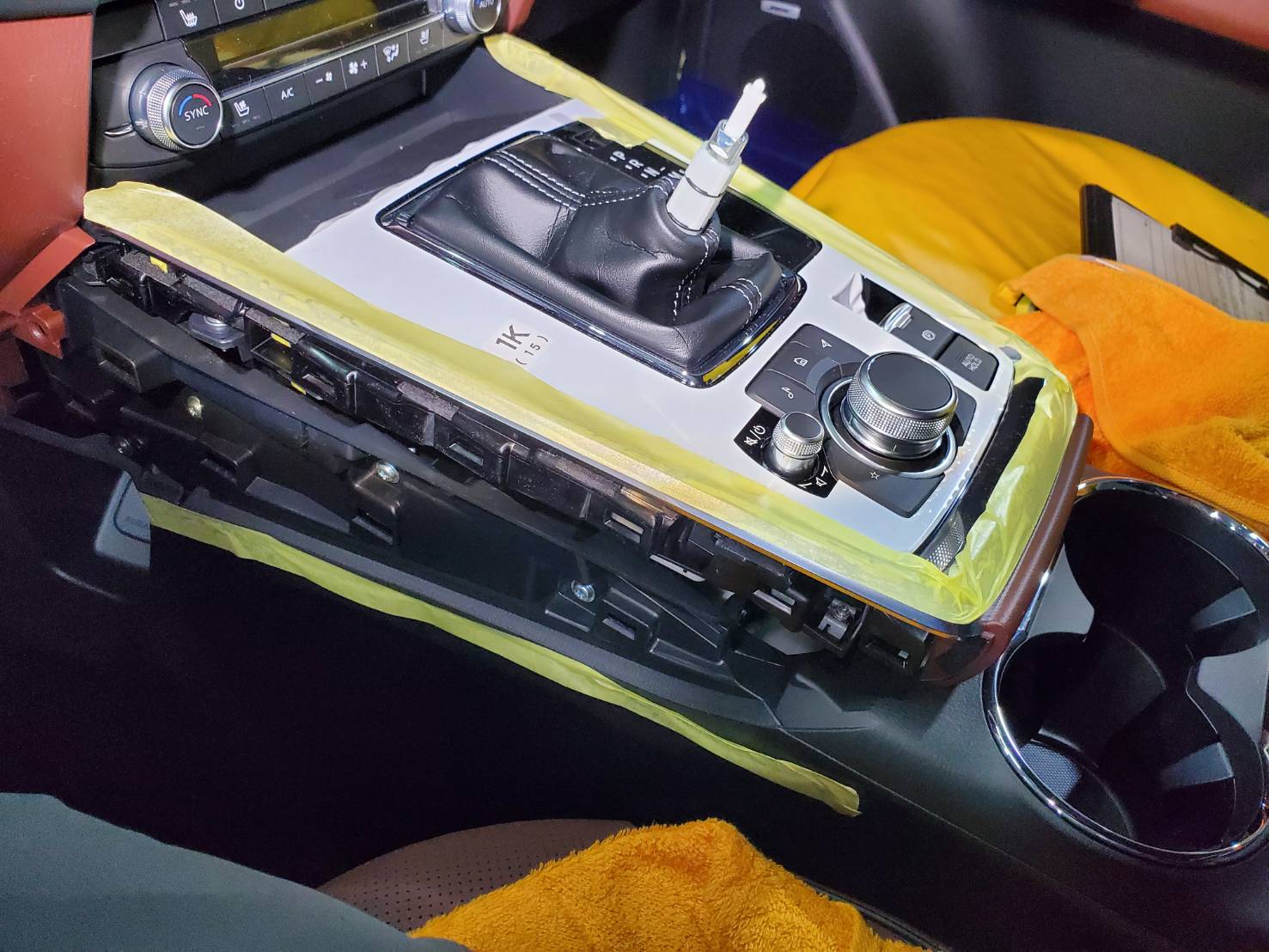 マツダ CX-8 施工写真 (10)