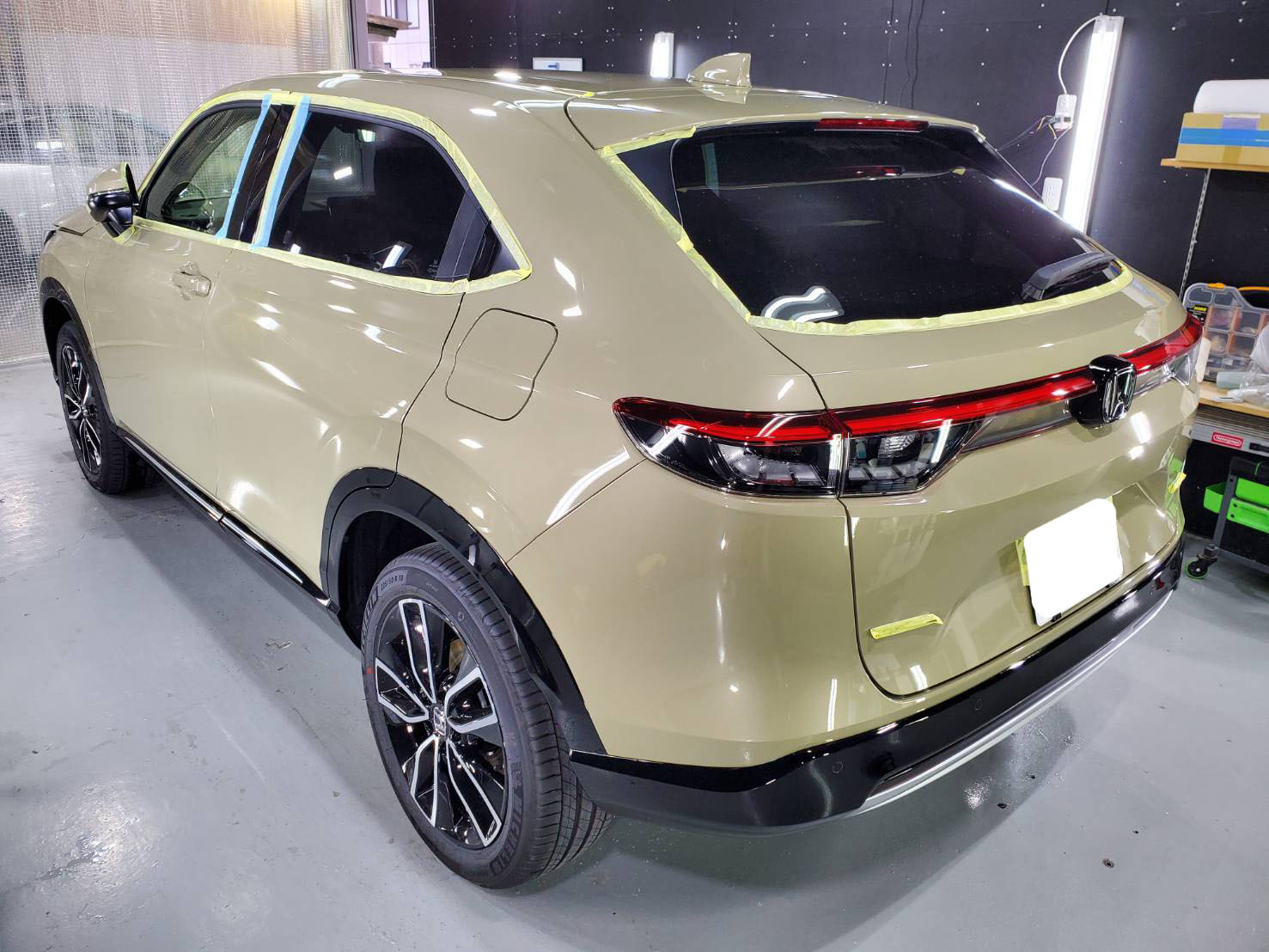 ホンダ ヴェゼル 施工写真 (4)