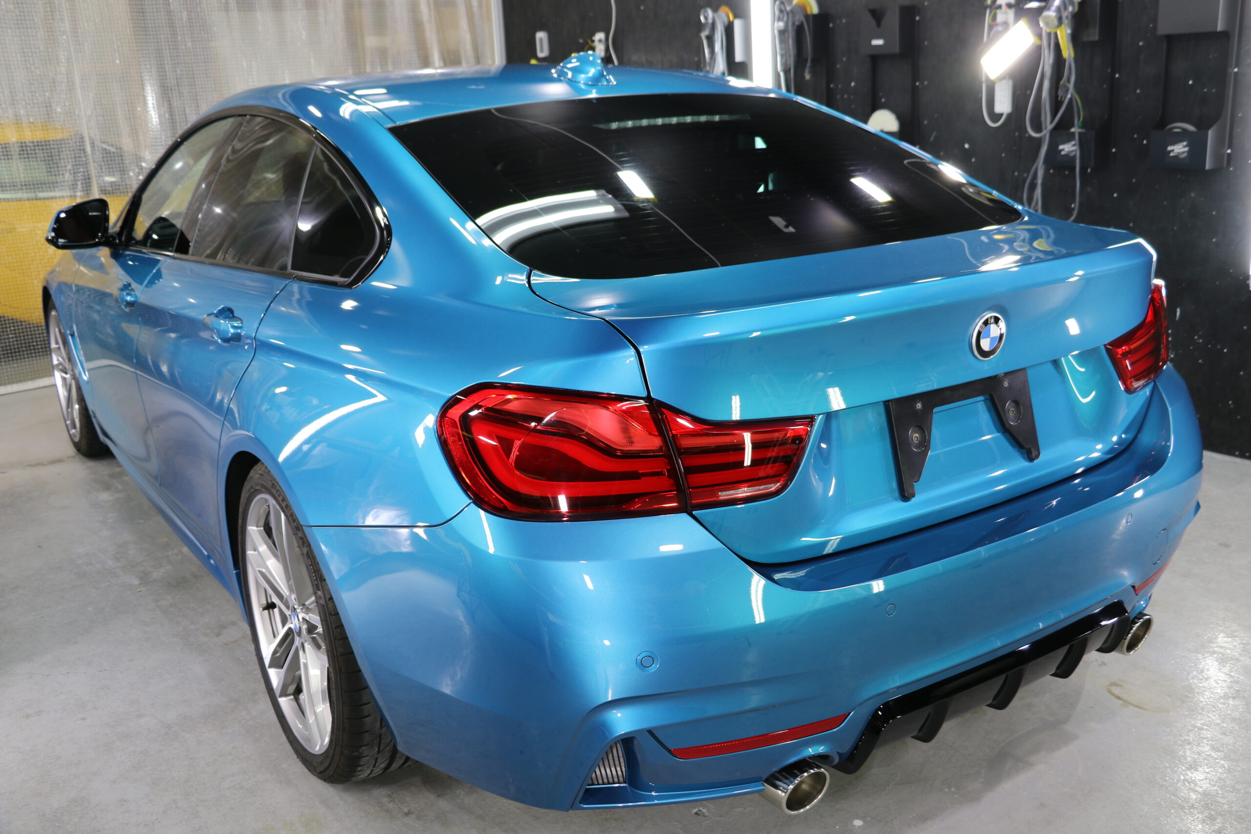 BMW 4 施工写真 (9)