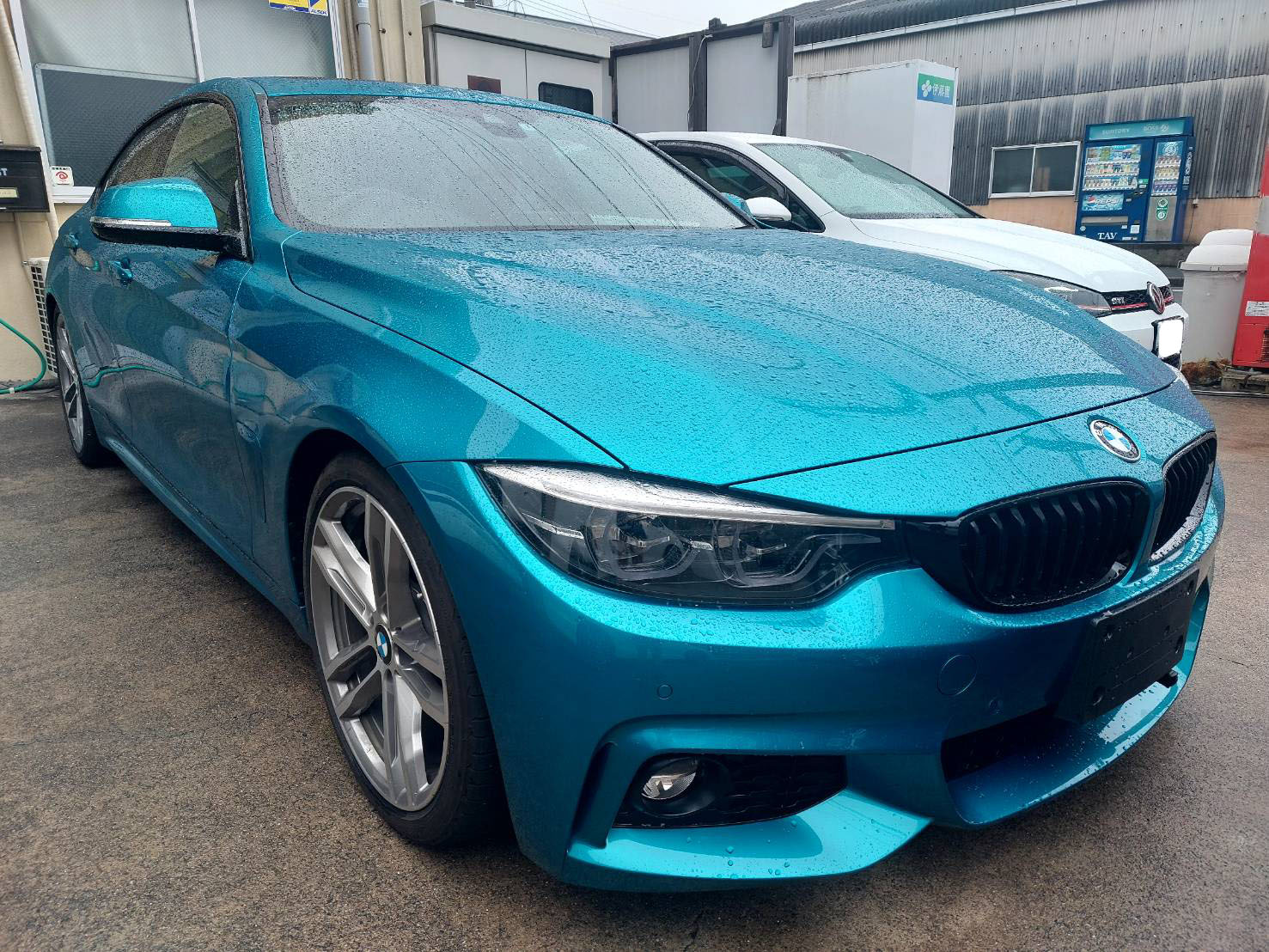 BMW 4 施工写真 (1)