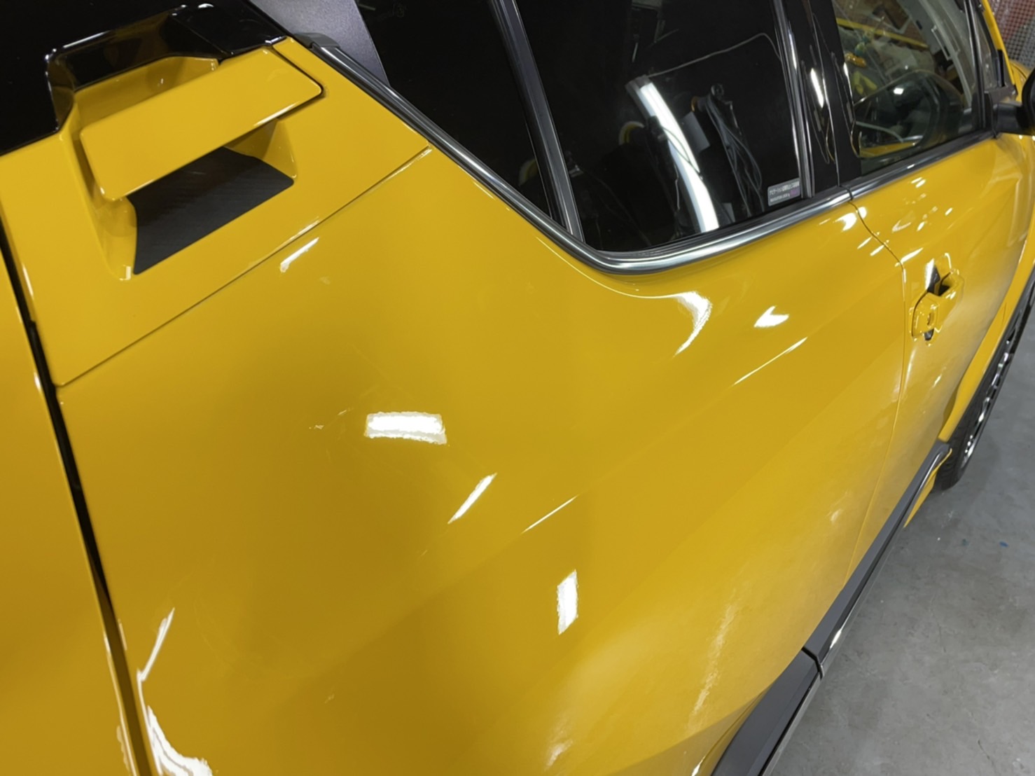 トヨタ C-HR 施工写真 (6)