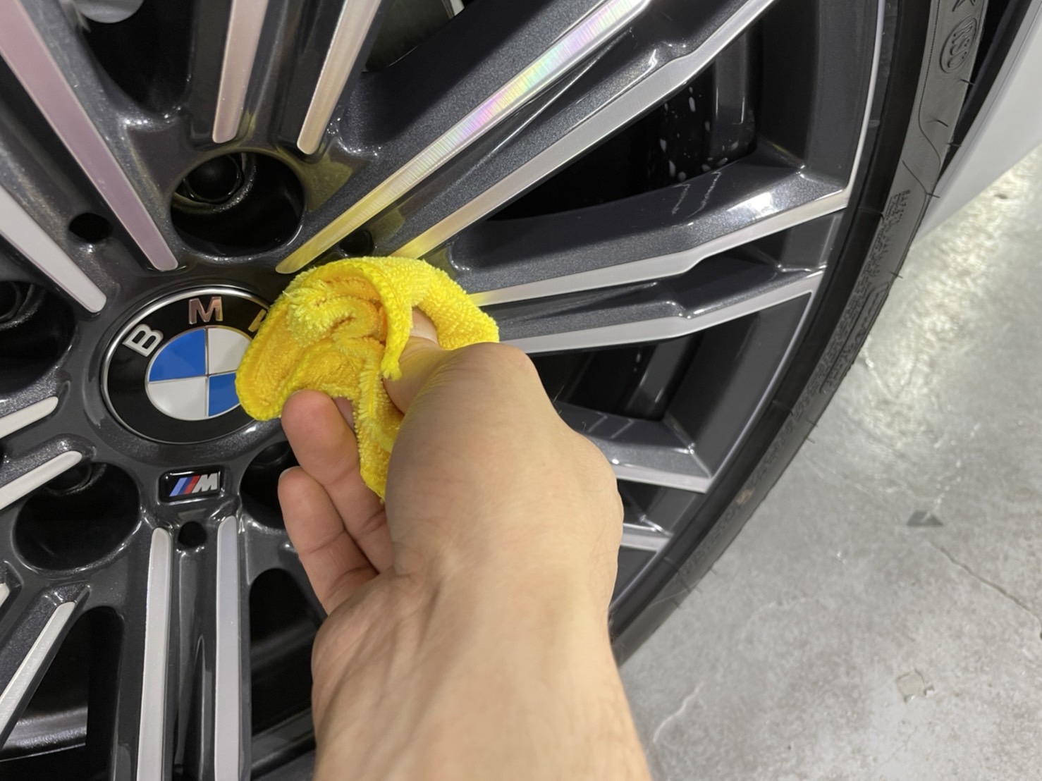 BMW 施工写真 (6)