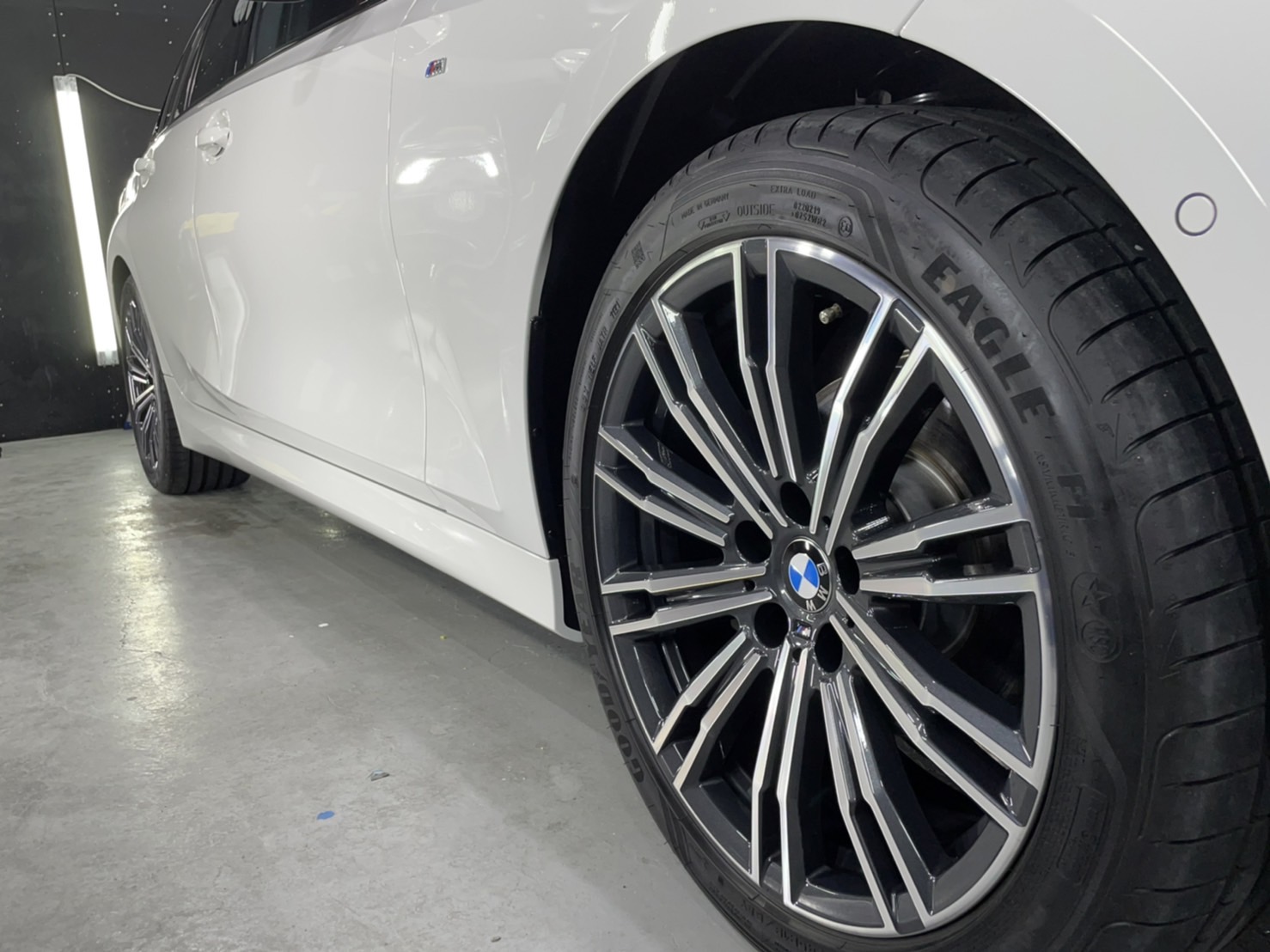 BMW 施工写真 (8)