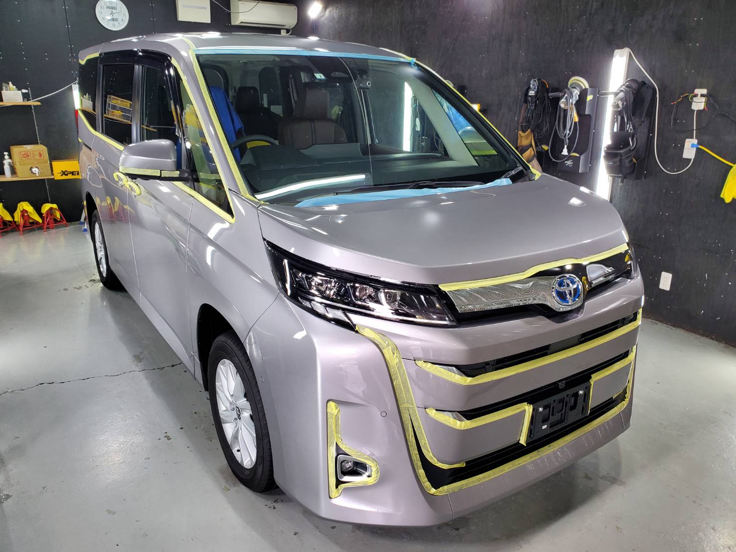 トヨタ ノア 施工写真 (3)
