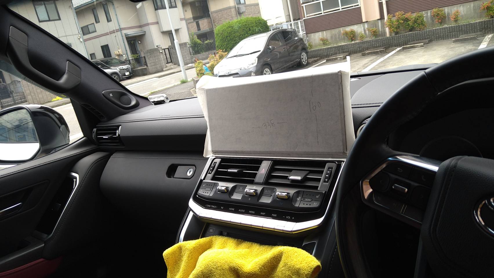 トヨタ ランドクルーザー 施工写真 (4)