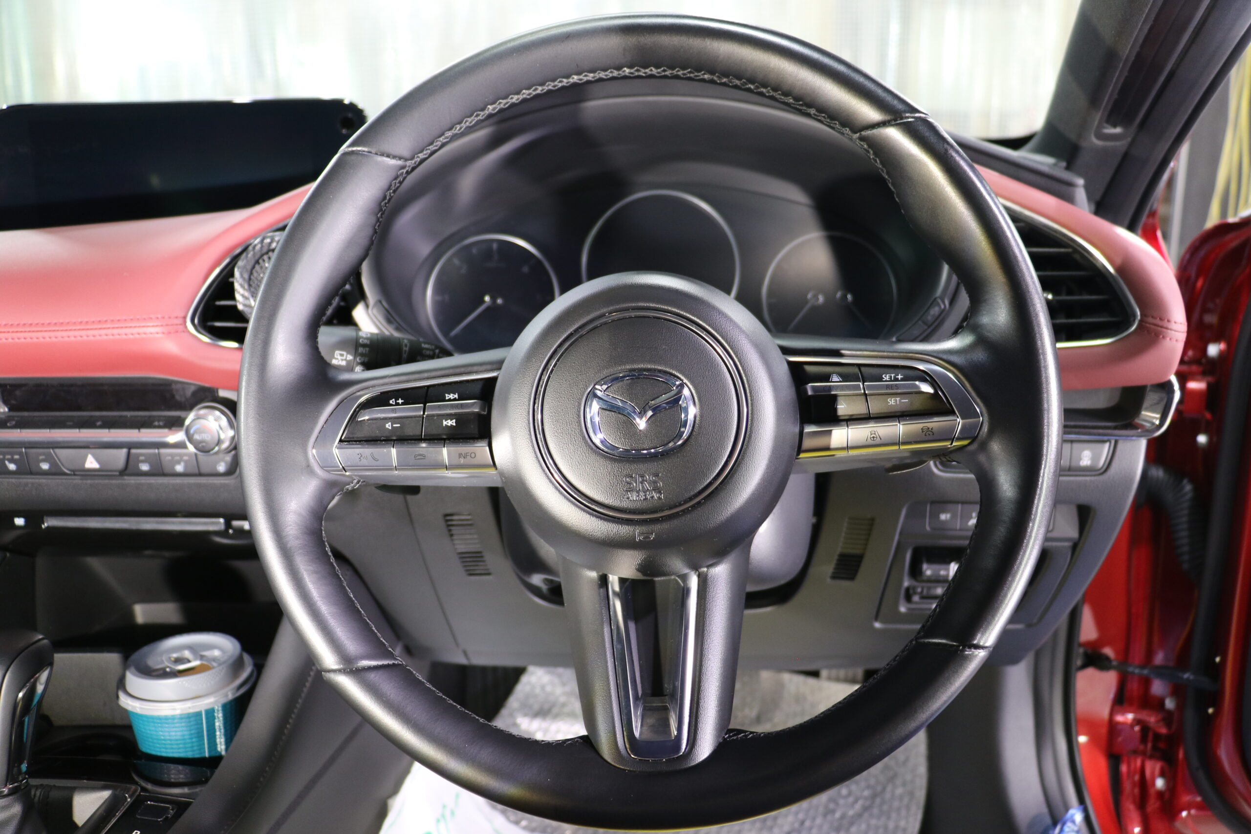 マツダ MAZDA3 施工写真 (7)