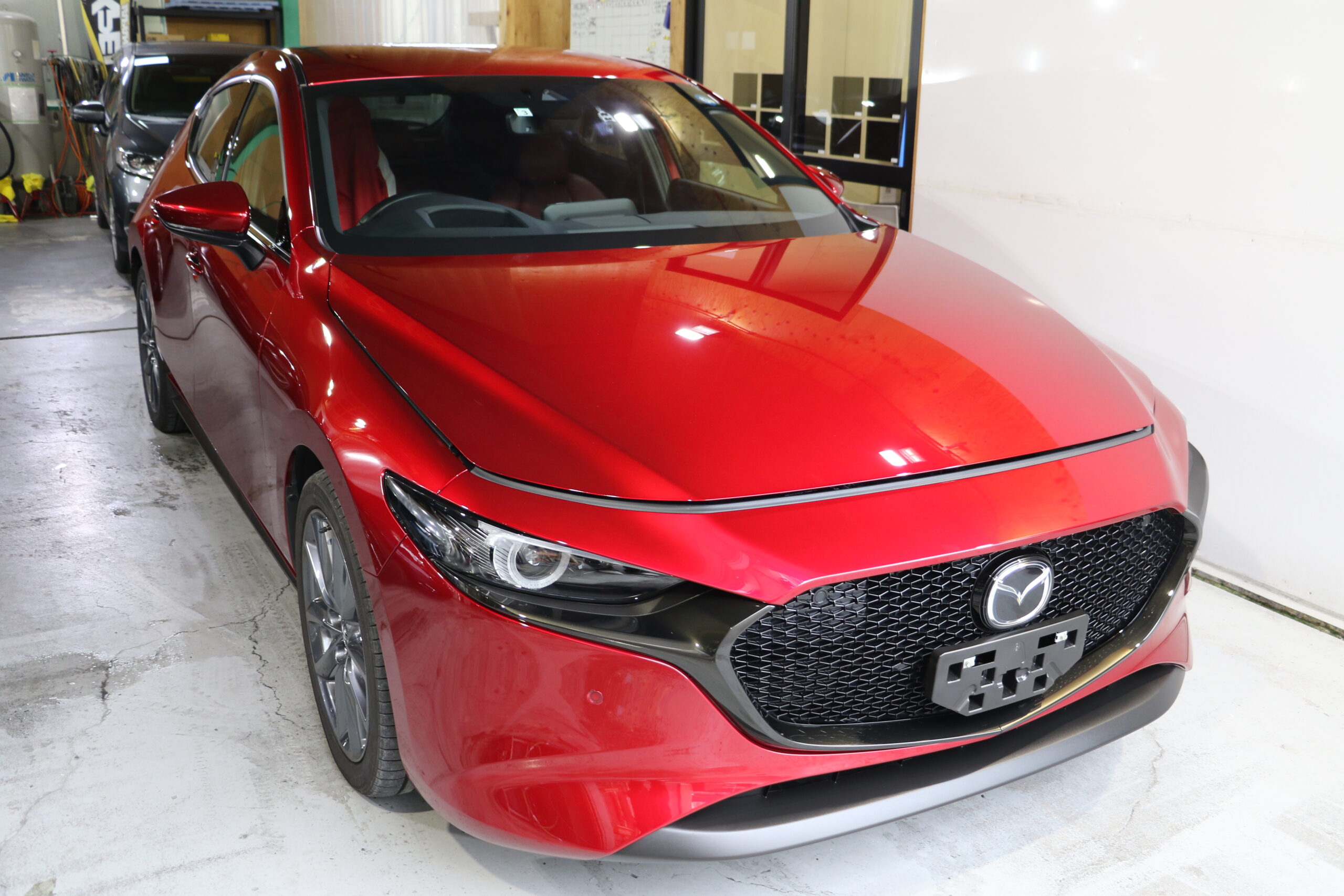 マツダ MAZDA3 施工写真 (5)