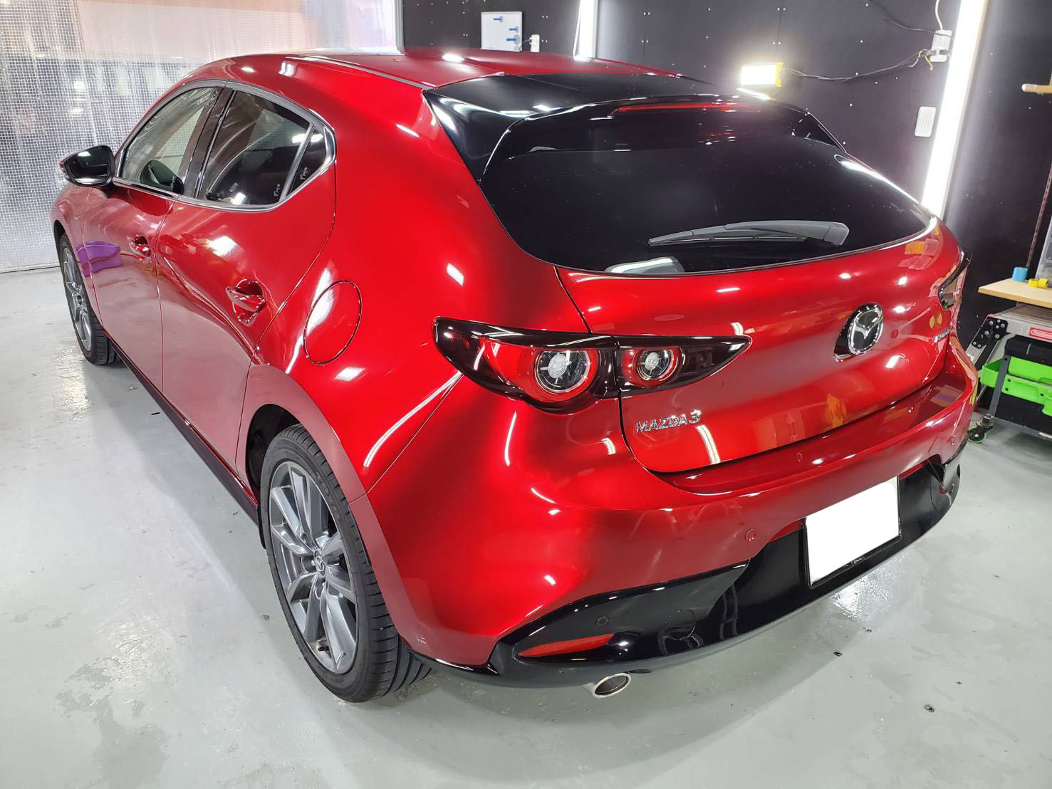 マツダ MAZDA3 施工写真 (2)