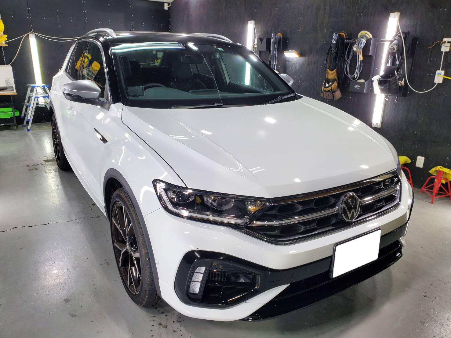 フォルクスワーゲン T-ROC 施工写真 (1)
