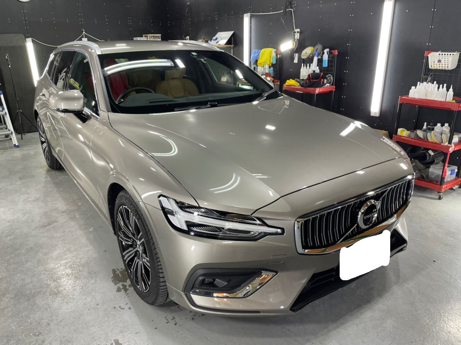 ボルボ V60 施工写真 (1)
