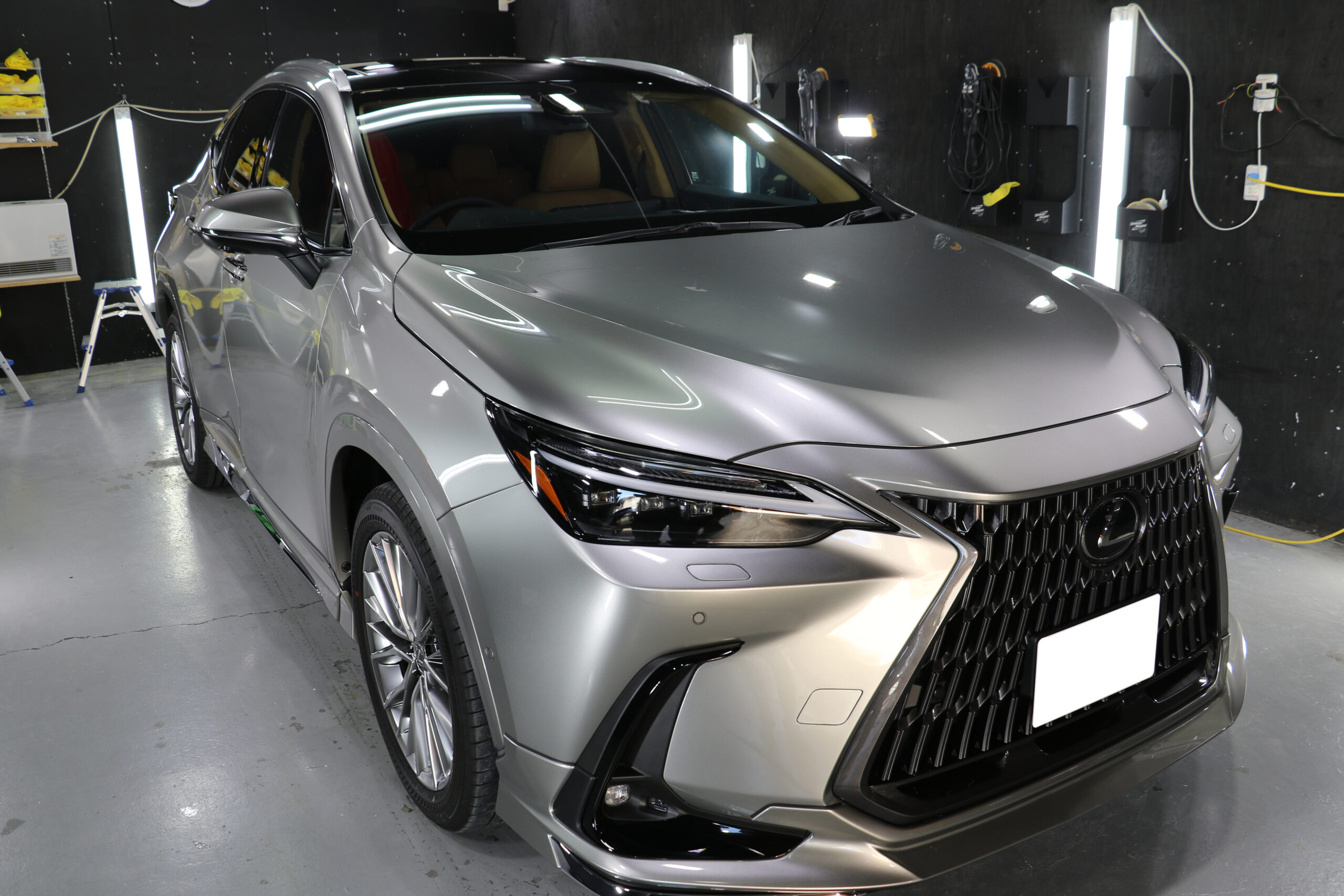 レクサス NX350h 施工写真 (5)