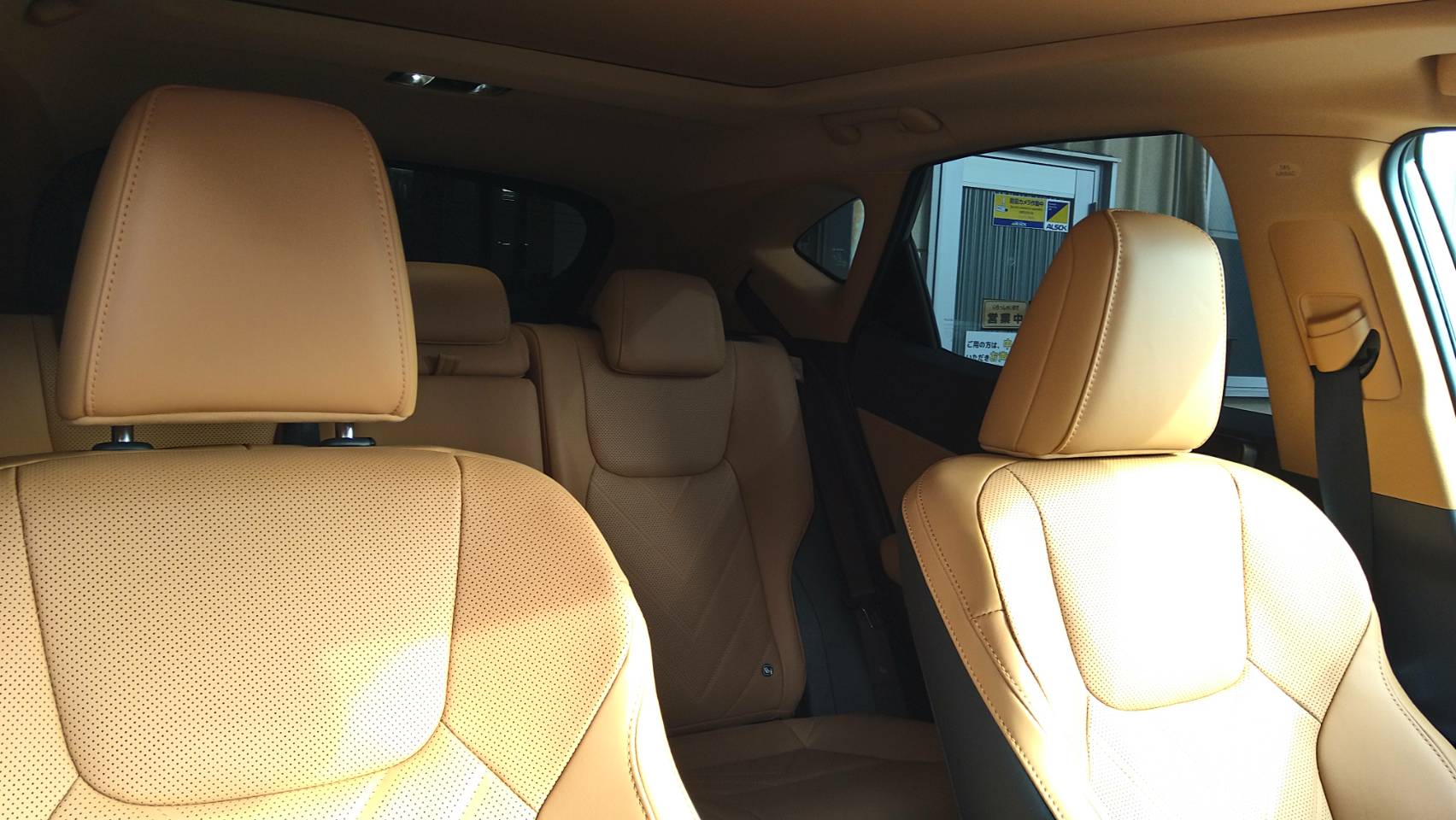 レクサス NX350ｈ 施工写真 (10)