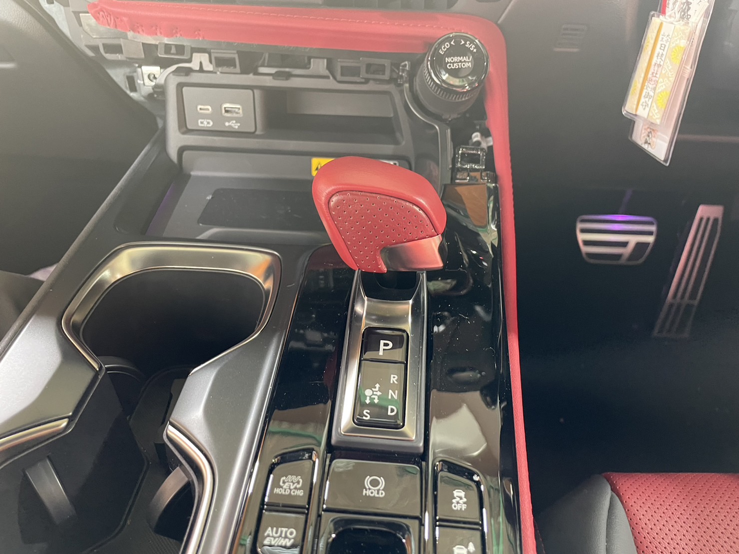 レクサス NX450h 施工写真 (8)
