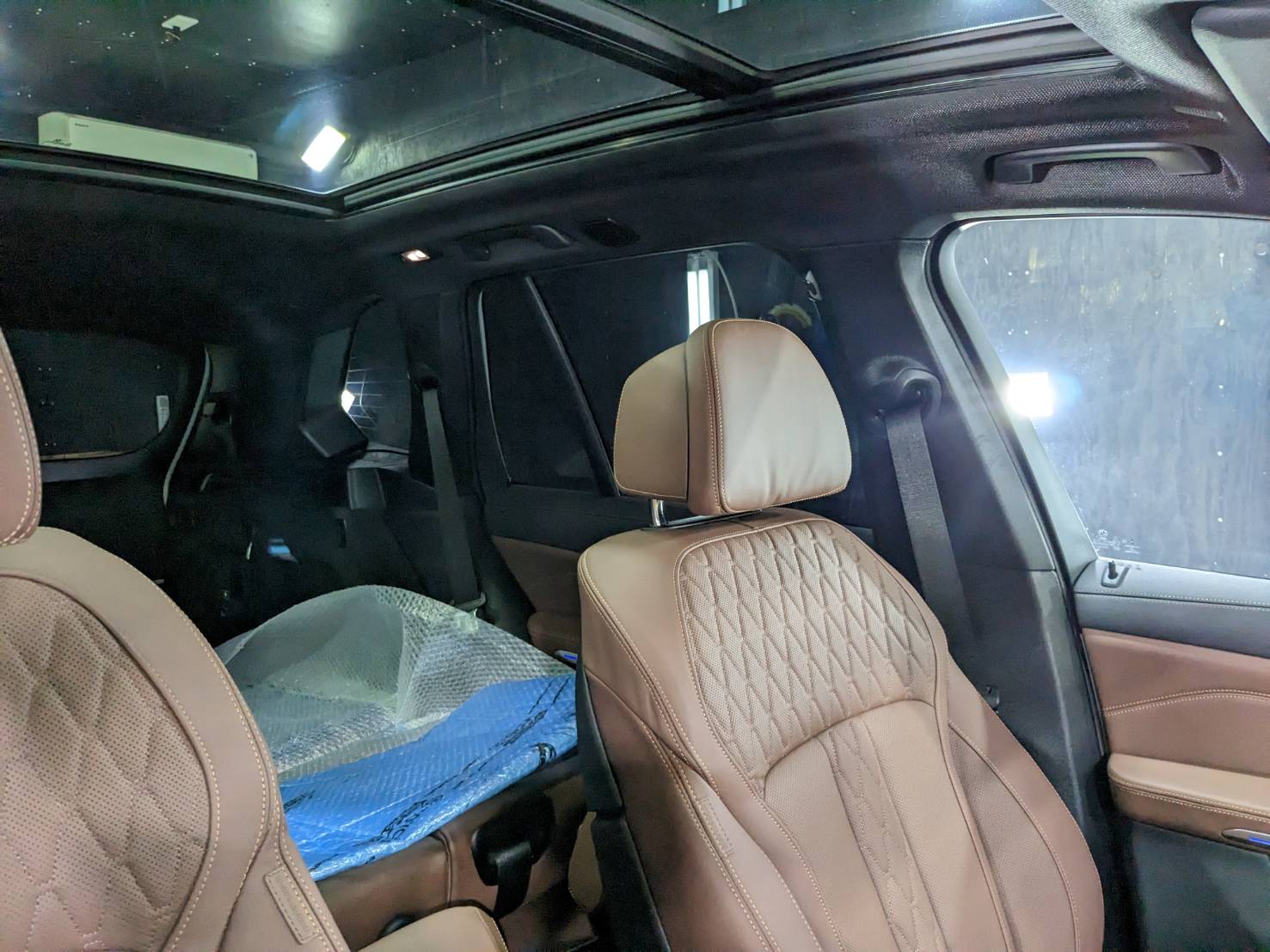 BMW X5 施工写真 (14)