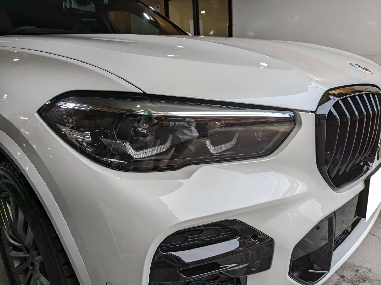 BMW M5 施工写真 (3)