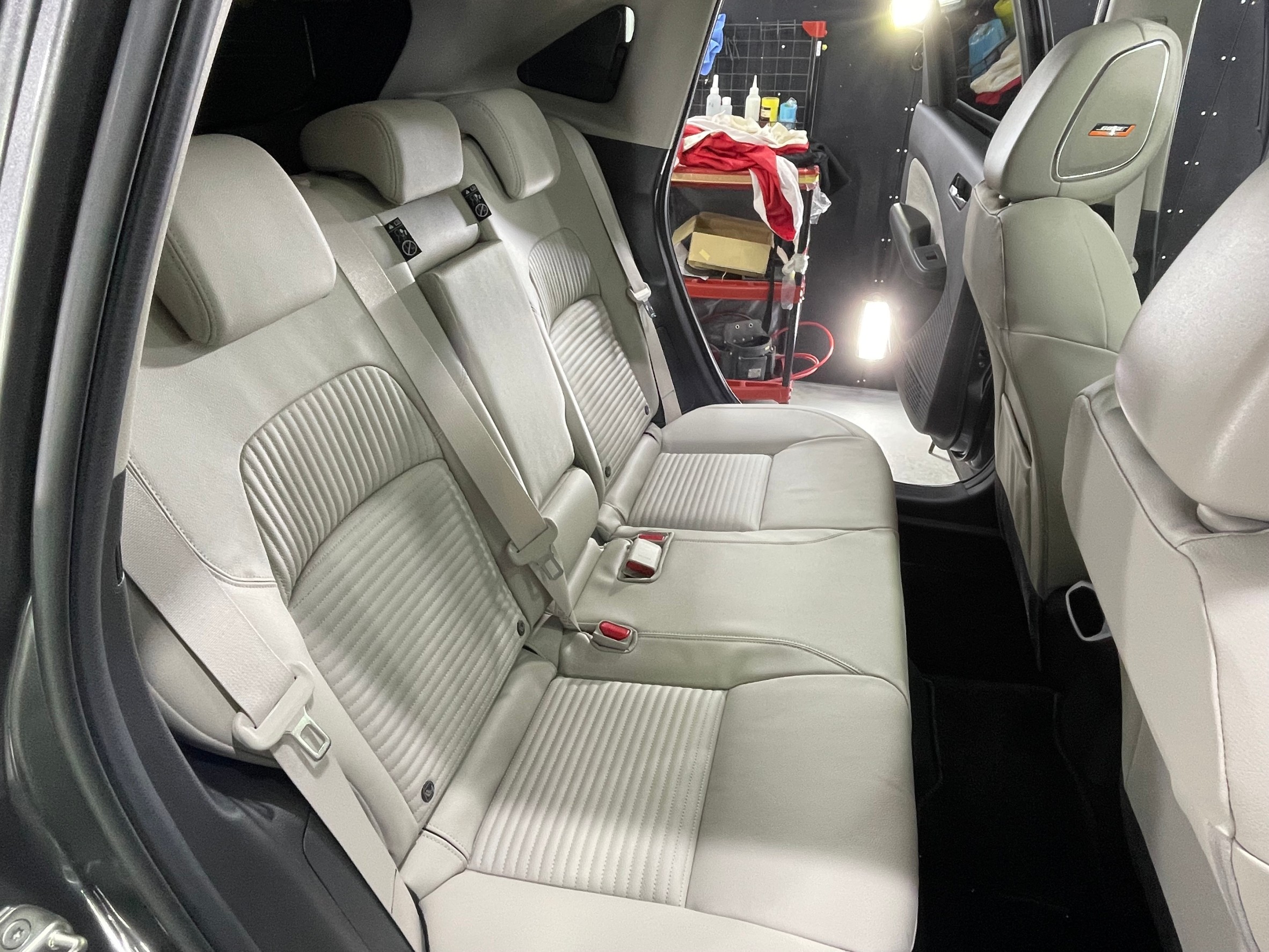 日産 オーラE-Powor 施工写真 (3)
