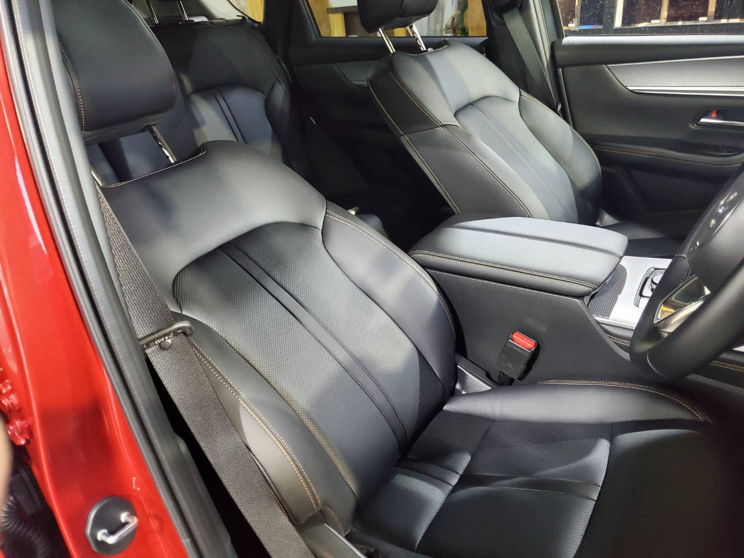 マツダ CX-60 施工写真 (14)