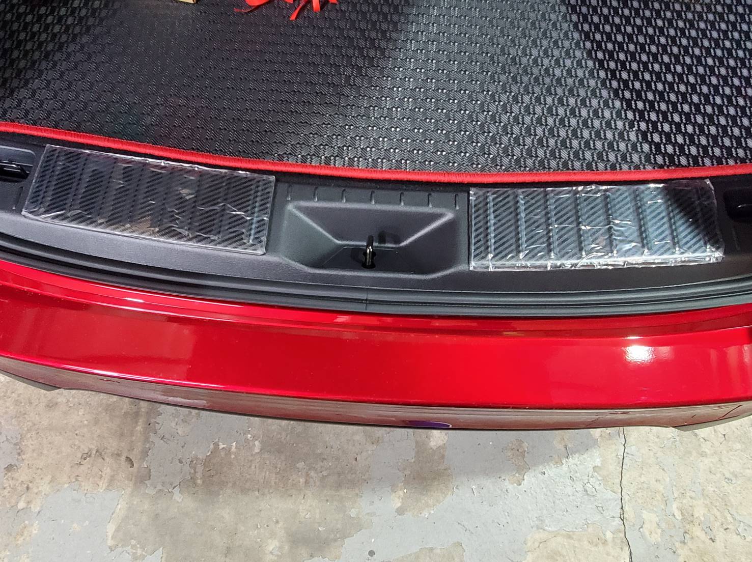 マツダ CX-60 施工写真 (2)