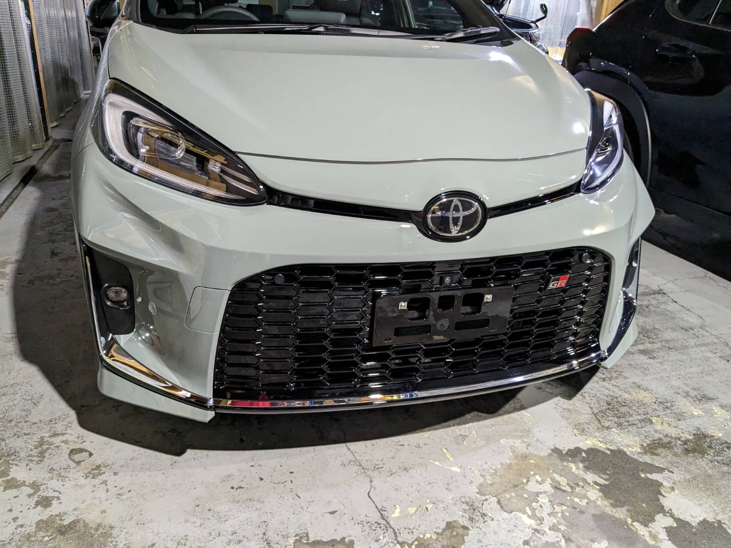 トヨタ アクアGR 施工写真 (5)