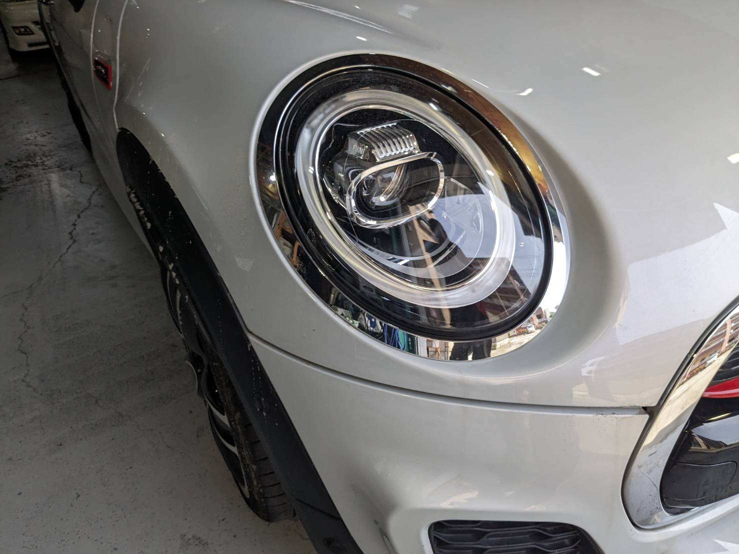 MINI ジョンクーパーワークス 施工写真 (2)