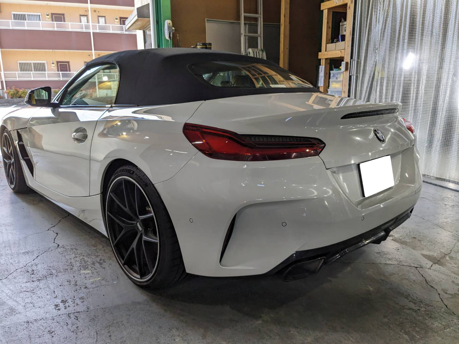BMW Z4 施工写真 (2)
