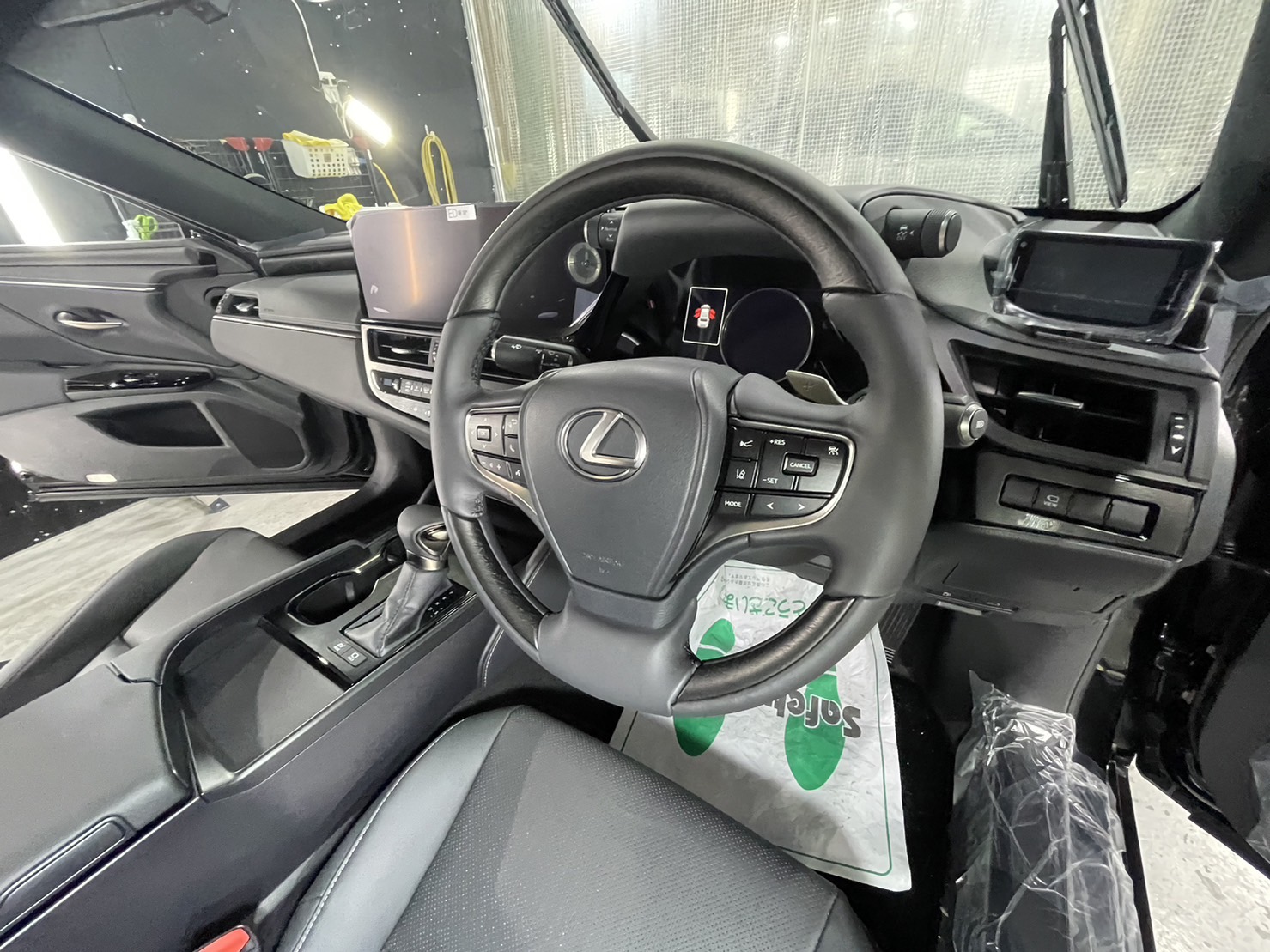 レクサス ES 施工写真 (7)