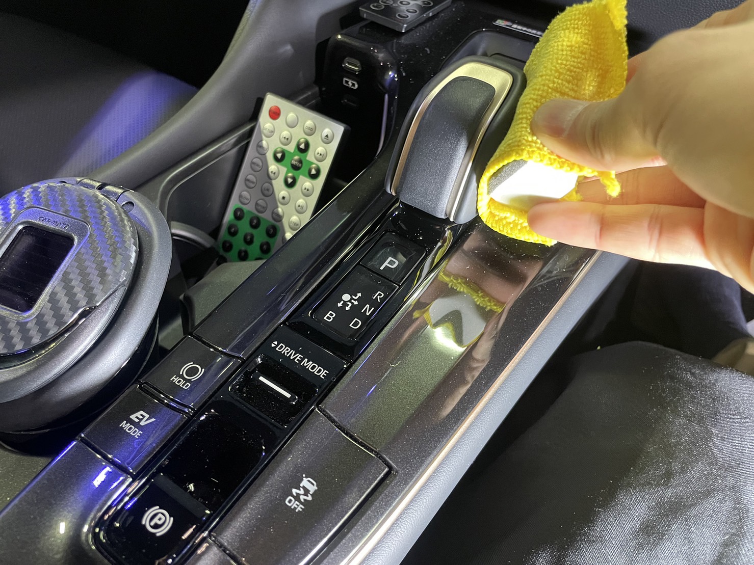 トヨタ クラウンスポーツ 施工写真 (8)