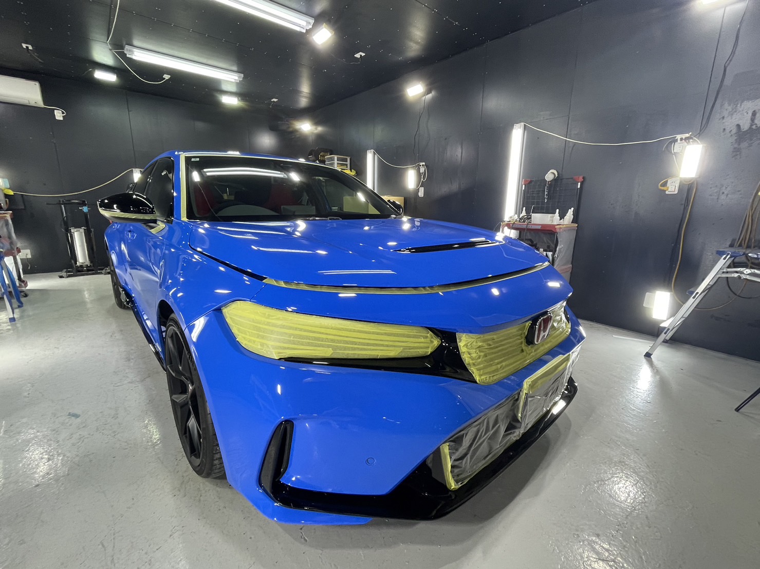 DAFNES Cosmicガラスコーティング 施工写真 (5)