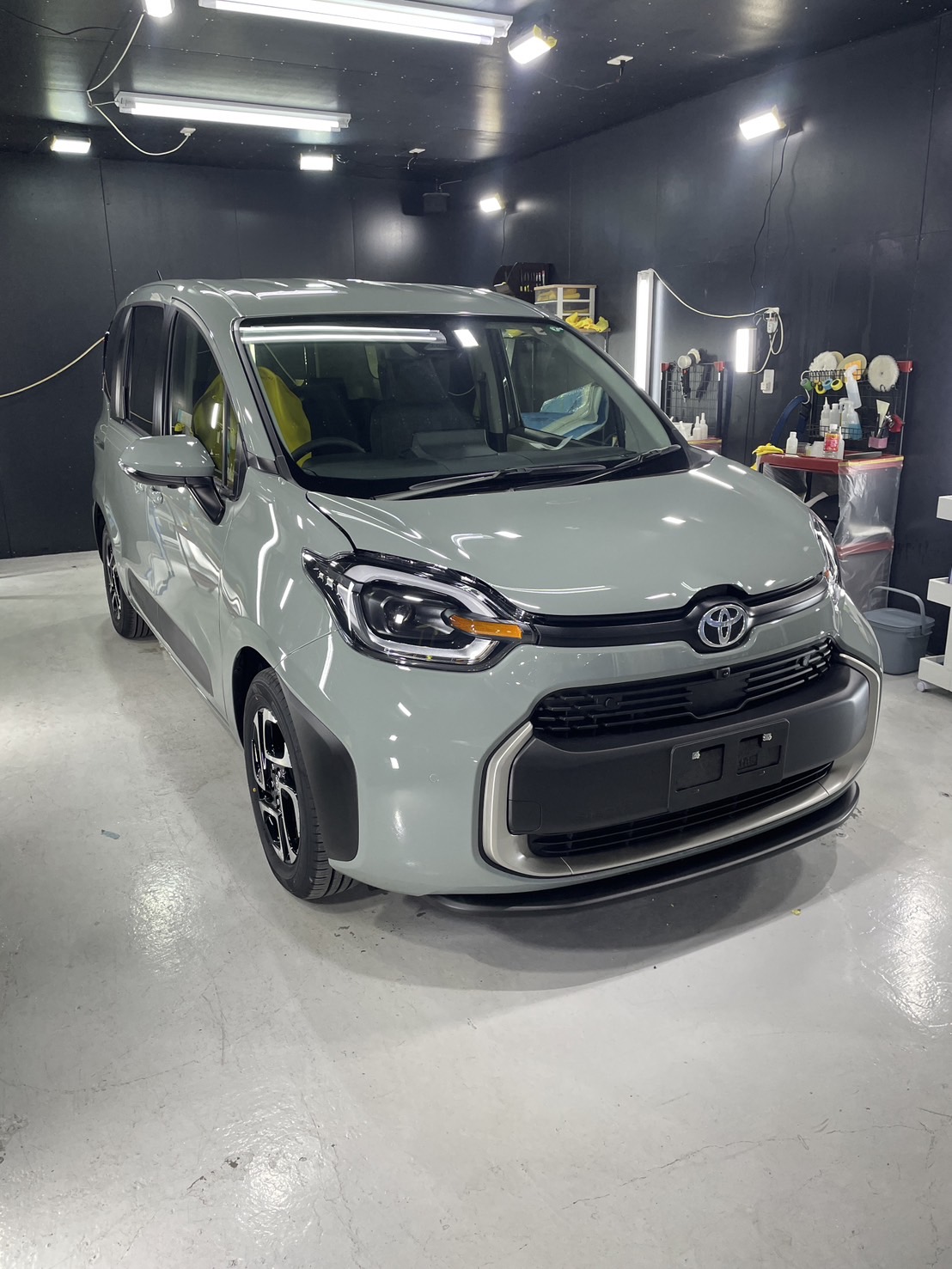 トヨタ 新型シエンタ 施工写真 (7)