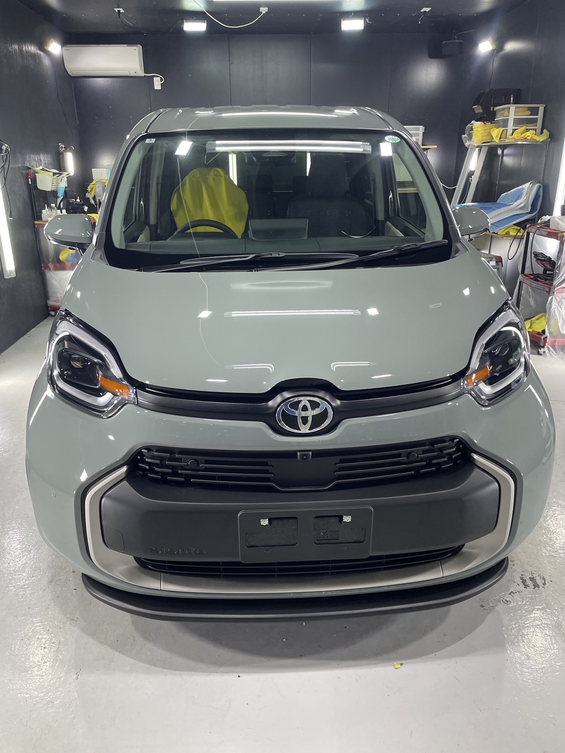 トヨタ 新型シエンタ 施工写真 (8)