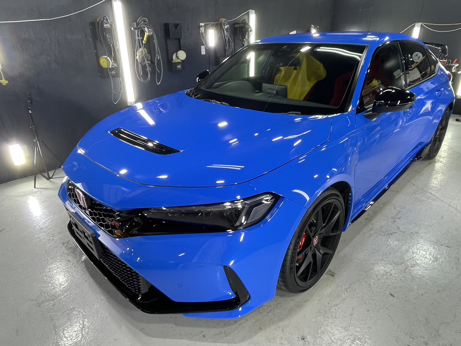 DAFNES Cosmicガラスコーティング 施工写真 (11)