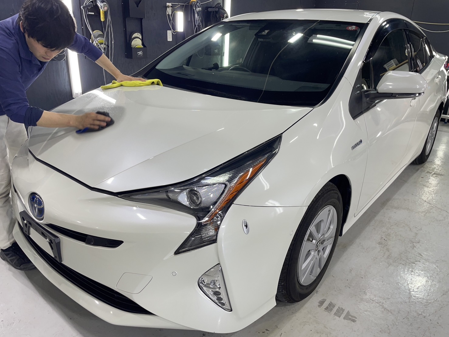 トヨタ 50プリウス 施工写真 (3)