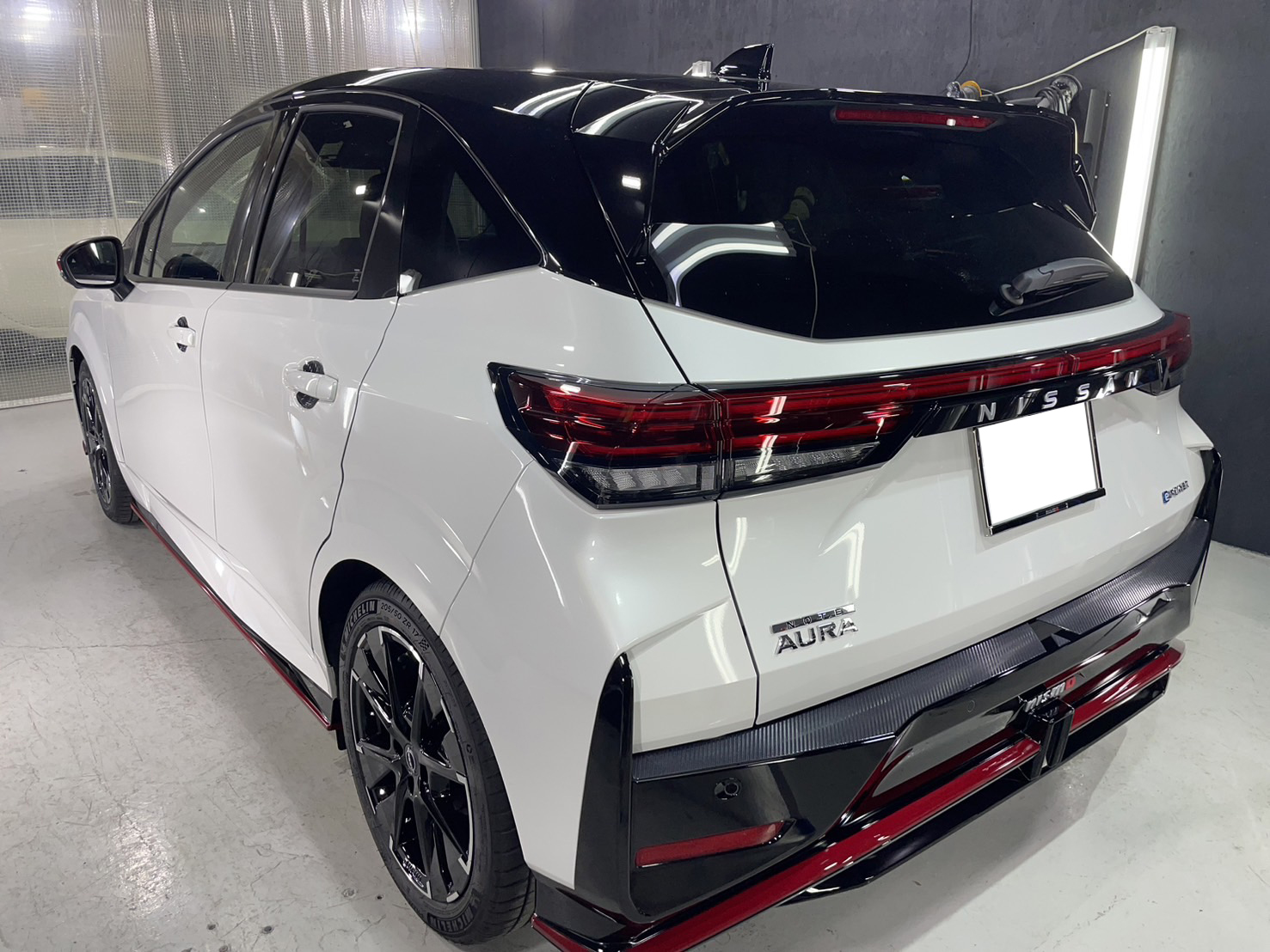 日産 オーラニスモ 施工写真 (7)