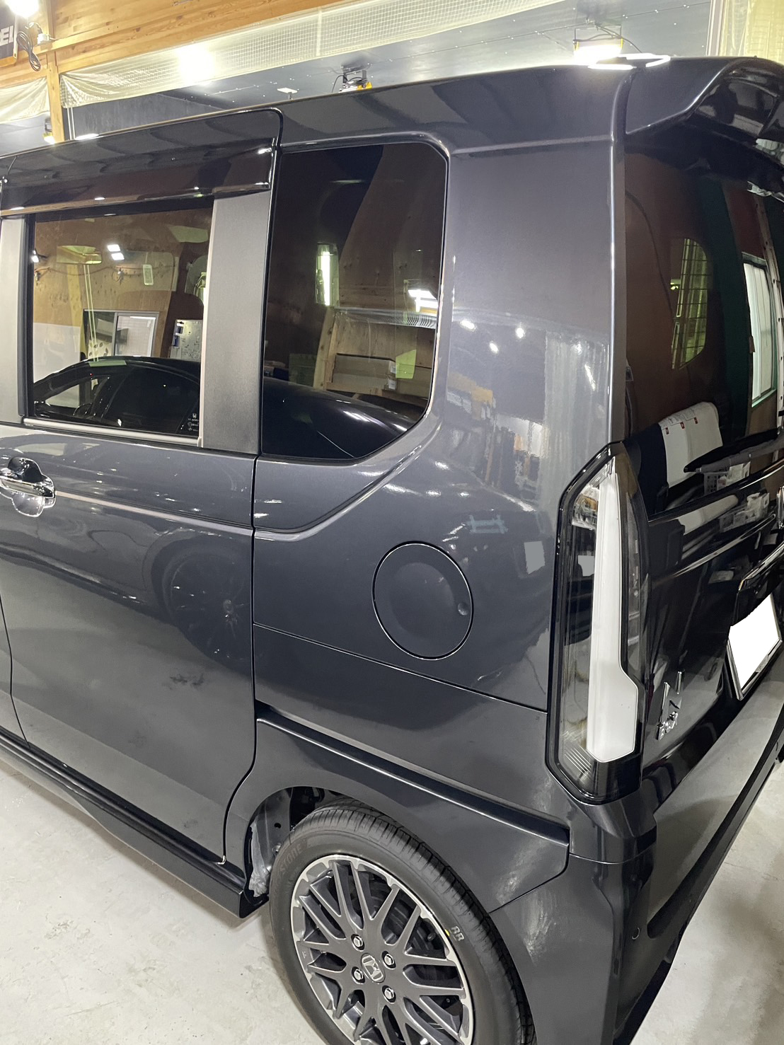 ホンダ N-BOX 施工写真 (10)