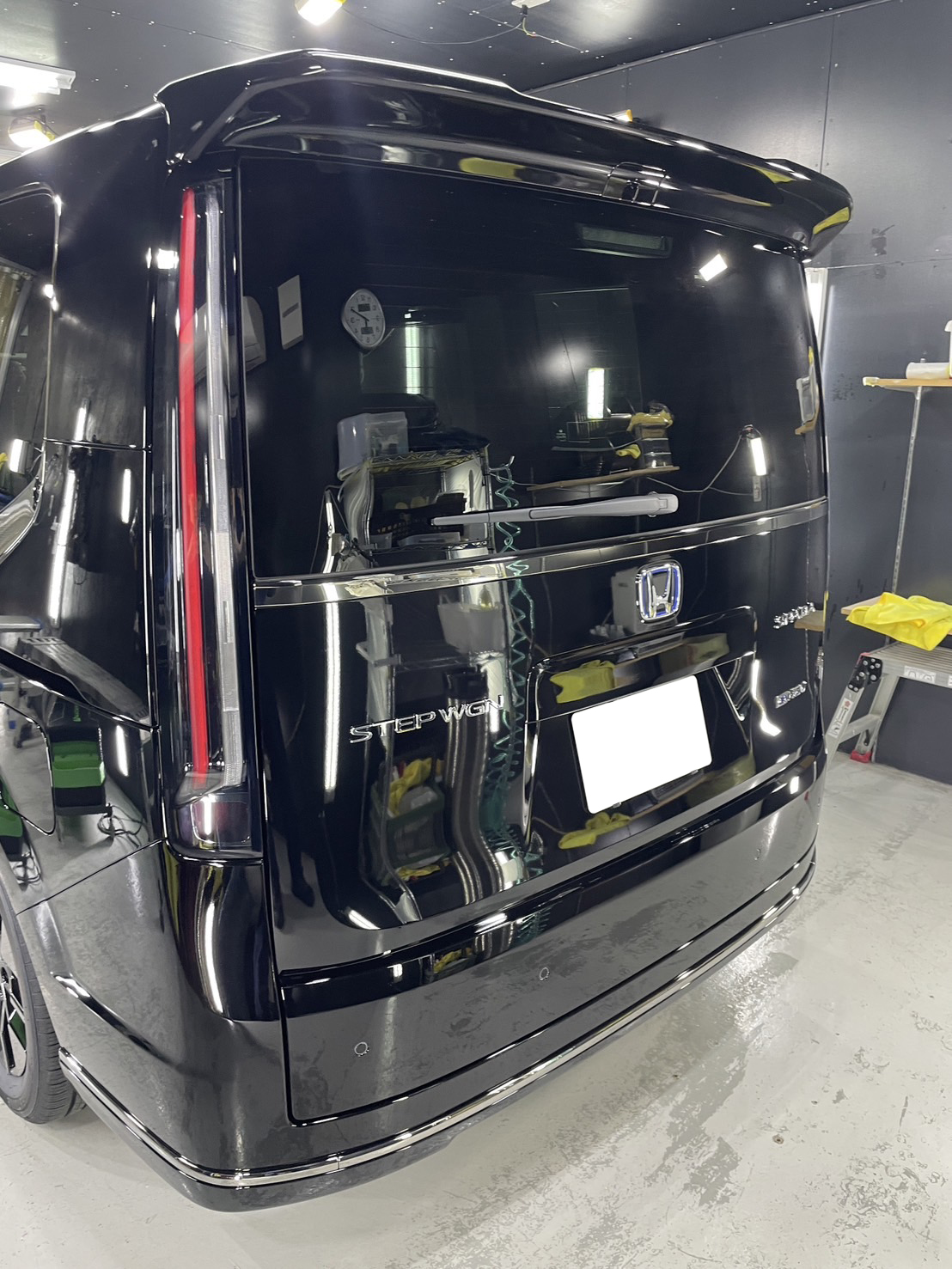 ホンダ ステップワゴン 施工写真 (12)