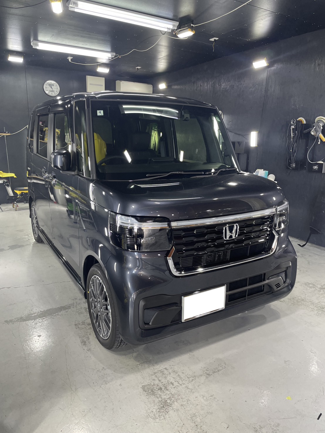 ホンダ N-BOX 施工写真 (1)