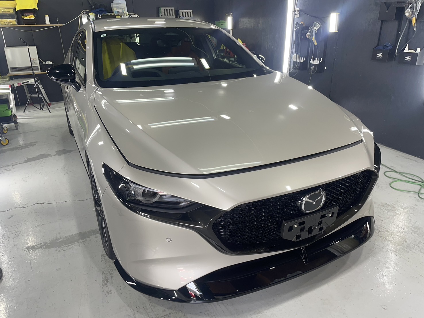 マツダ マツダ3 施工写真 (2)