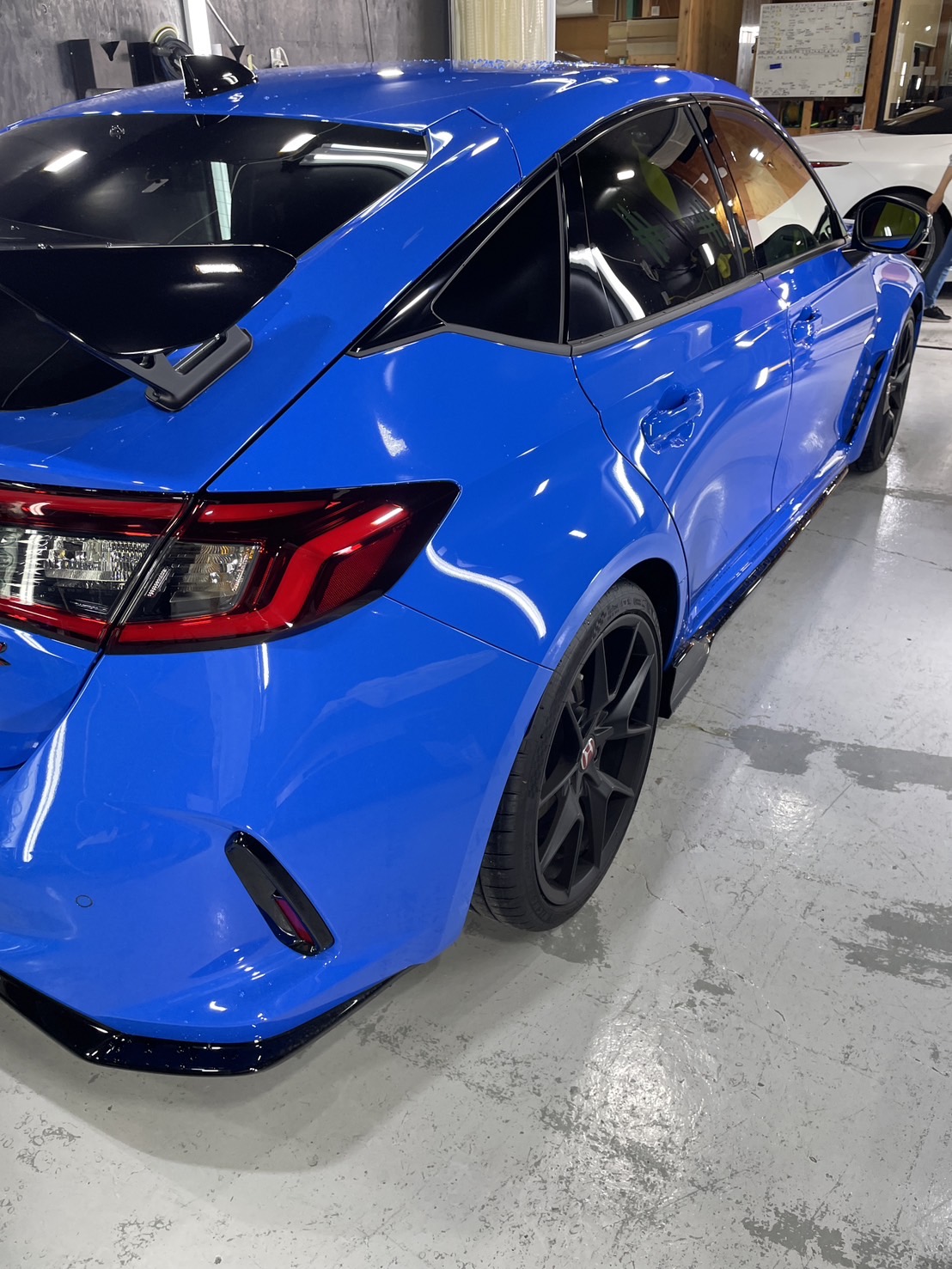 ホンダ 新型シビックTYPE-R 施工写真 (3)