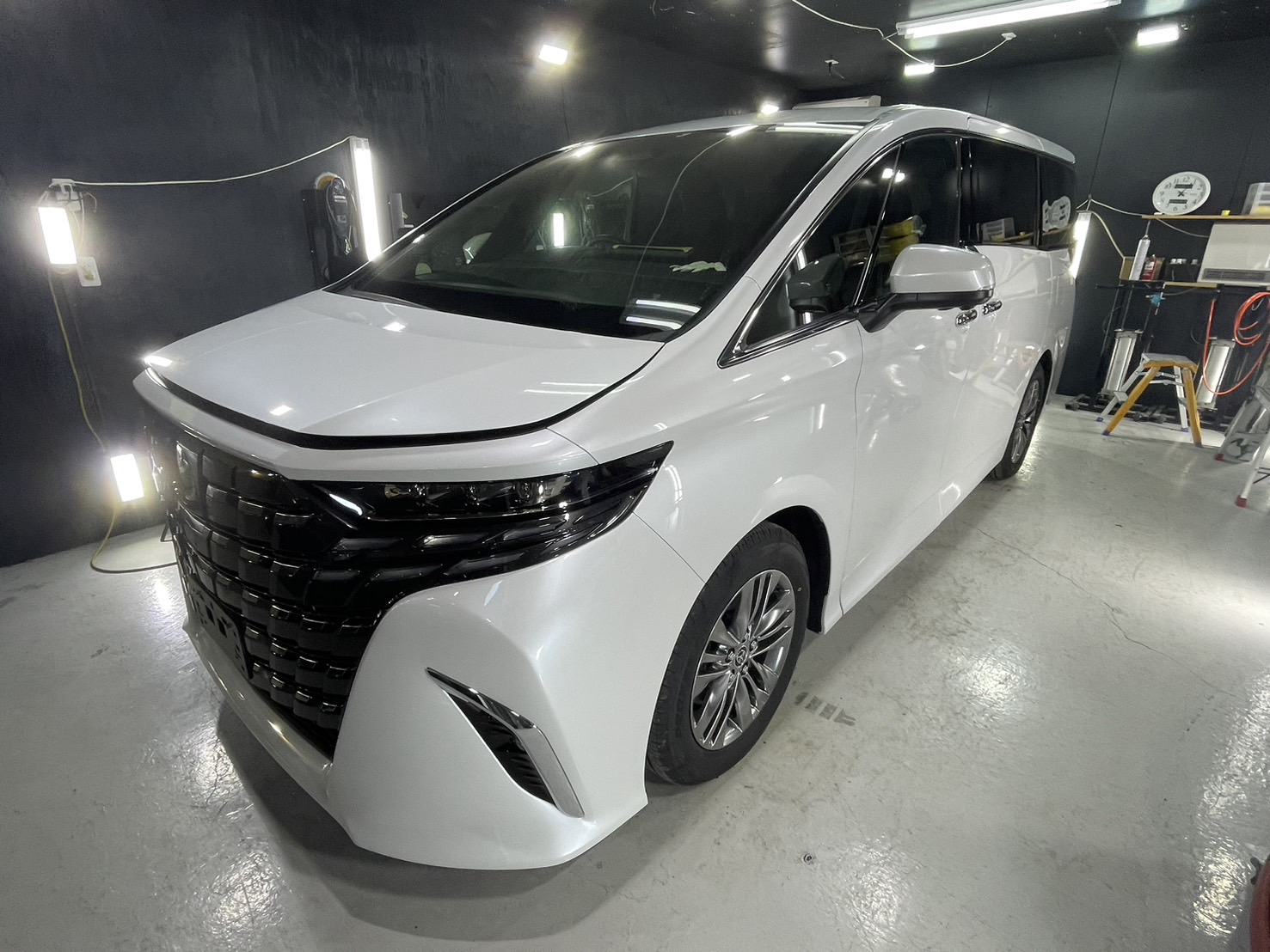 トヨタ 施工写真 (1)
