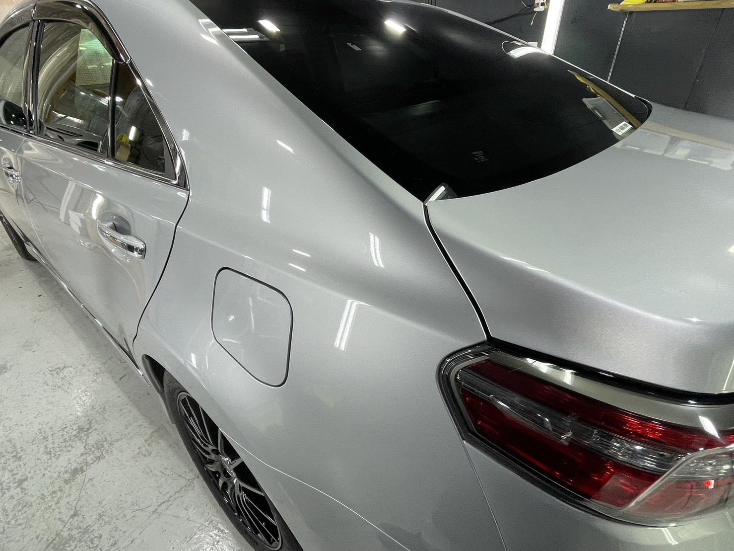 トヨタ SAI 施工写真 (2)