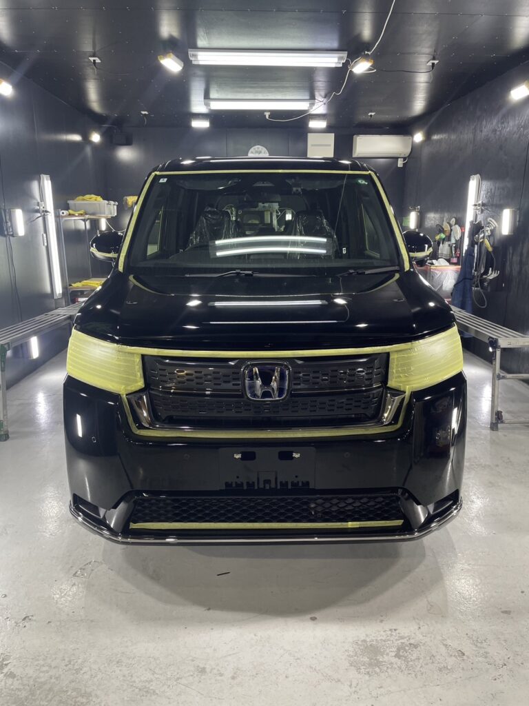 ホンダ ステップワゴン（黒）の施工