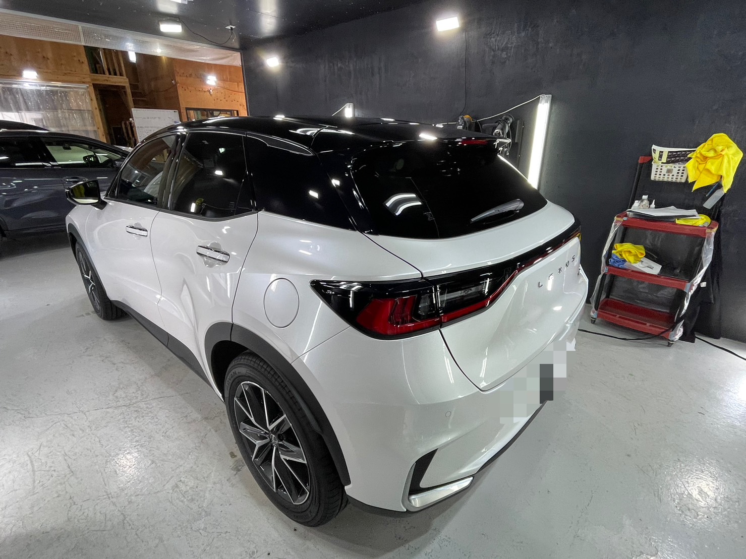レクサス LBX 施工写真 (11)