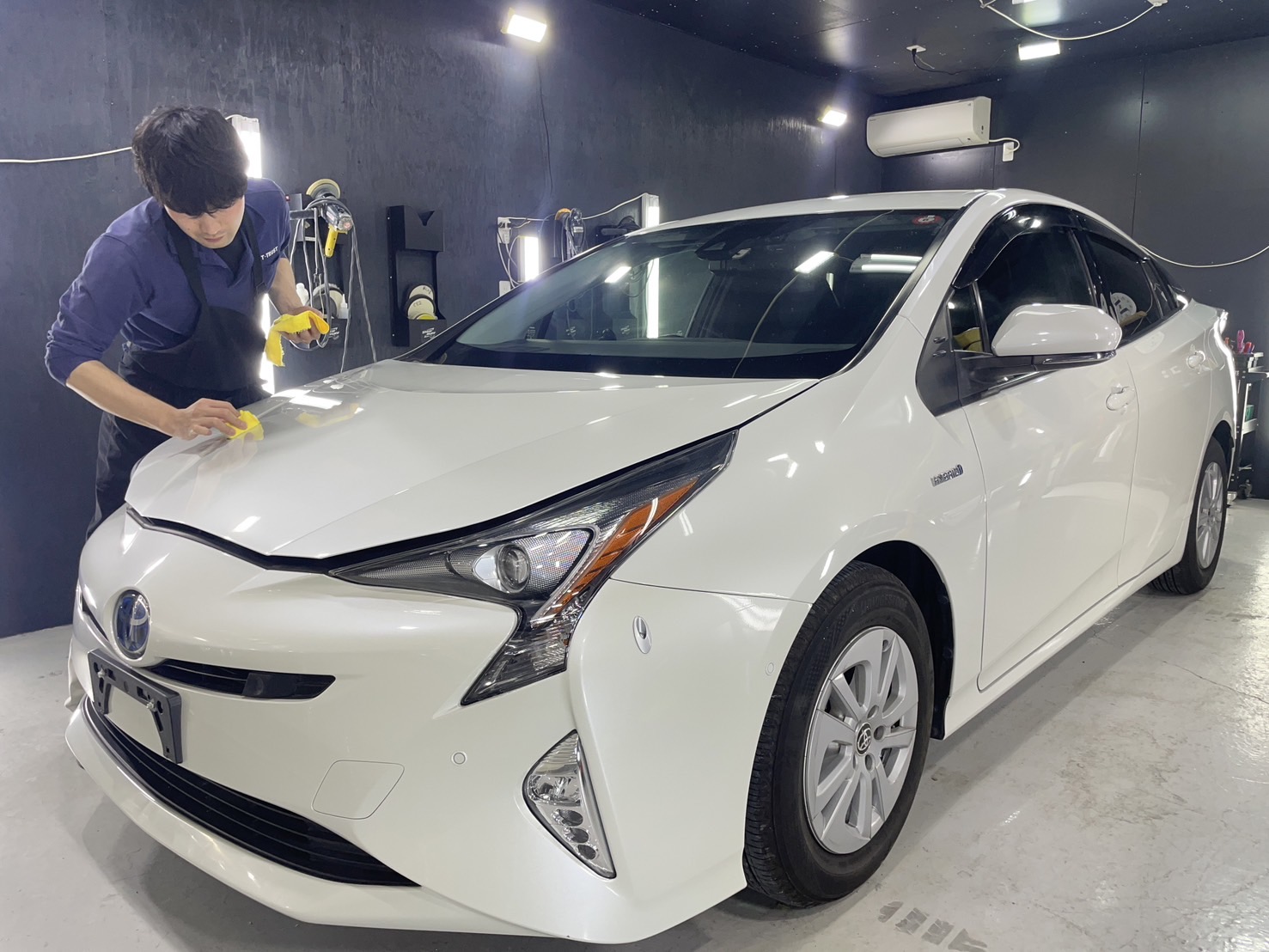 トヨタ 50プリウス 施工写真 (11)