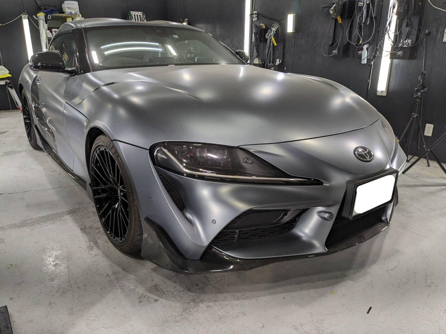 トヨタ 施工写真 (1)