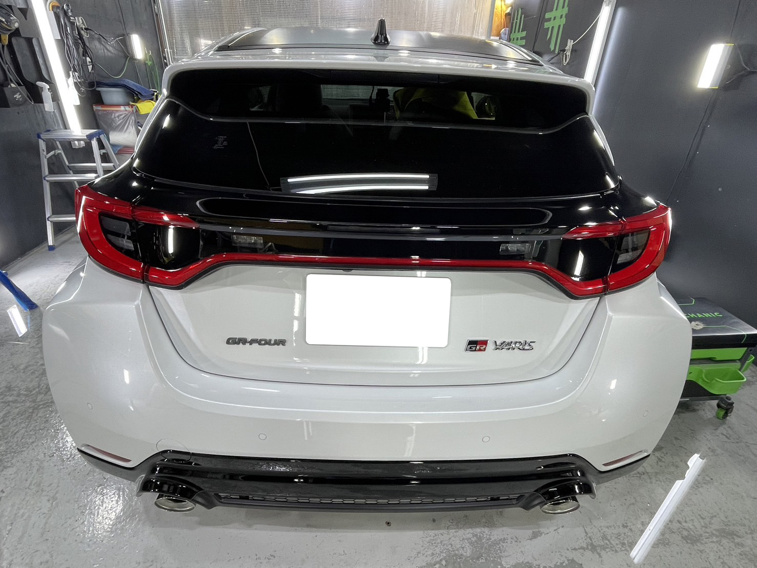 トヨタ GRヤリス 施工写真 (14)