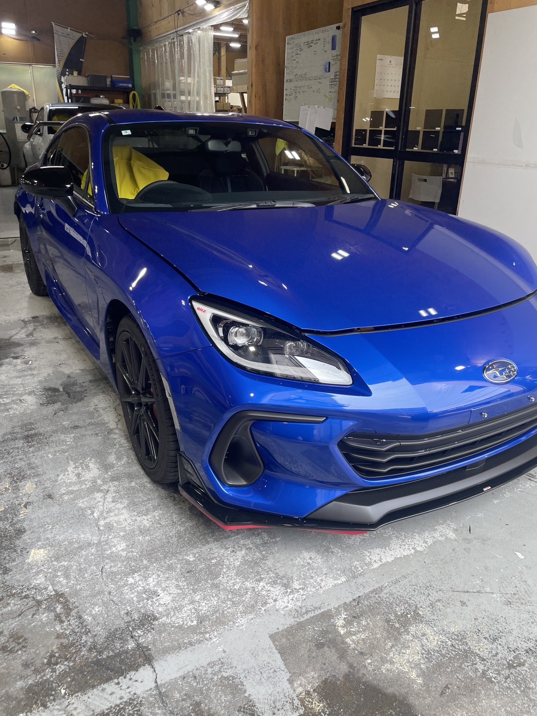 スバル BRZ 施工写真 (1)