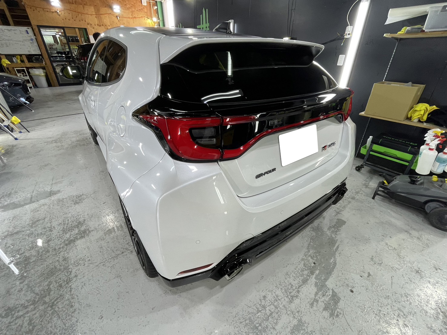 トヨタ GRヤリス 施工写真 (5)