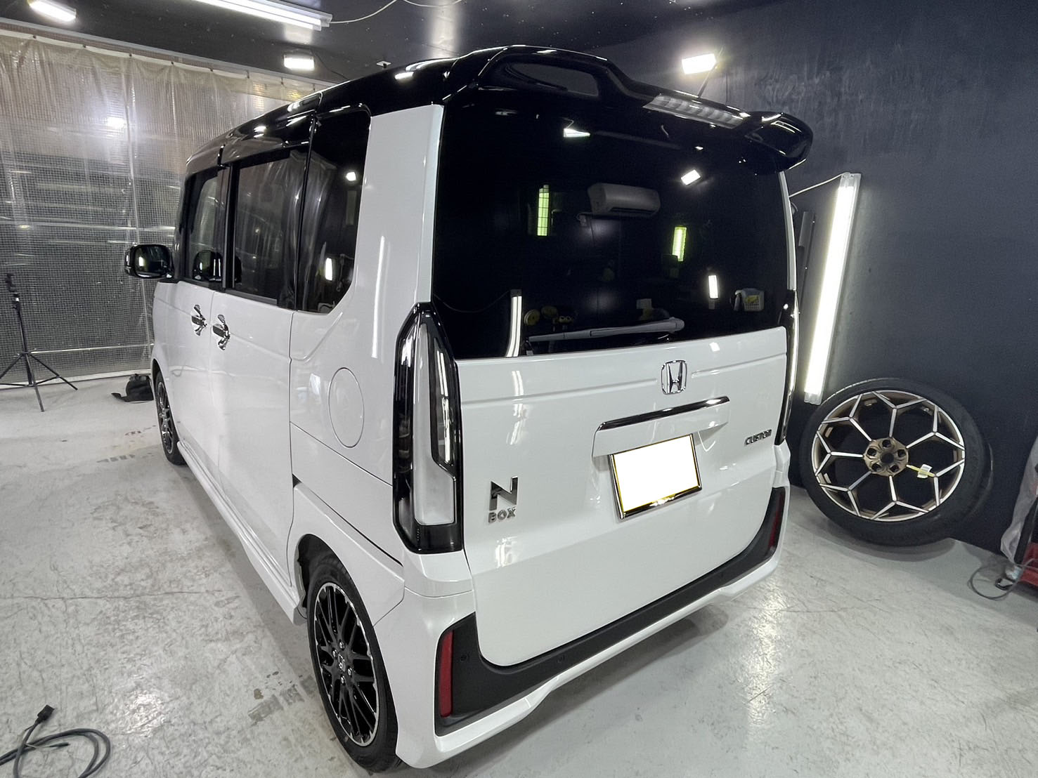 ホンダ N-BOX 施工写真 (10)